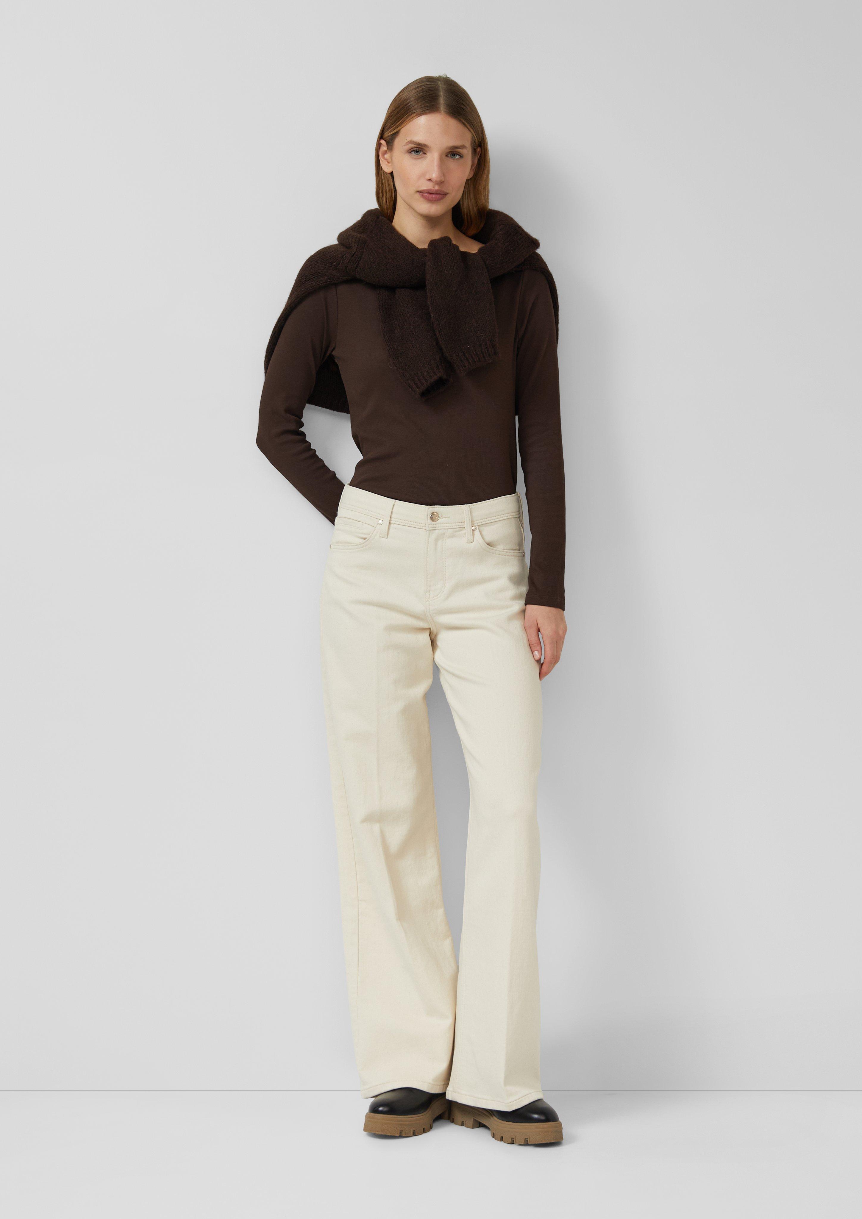 T-shirt in 8945, 3384, 9999, 3902, 81W9 & 0210