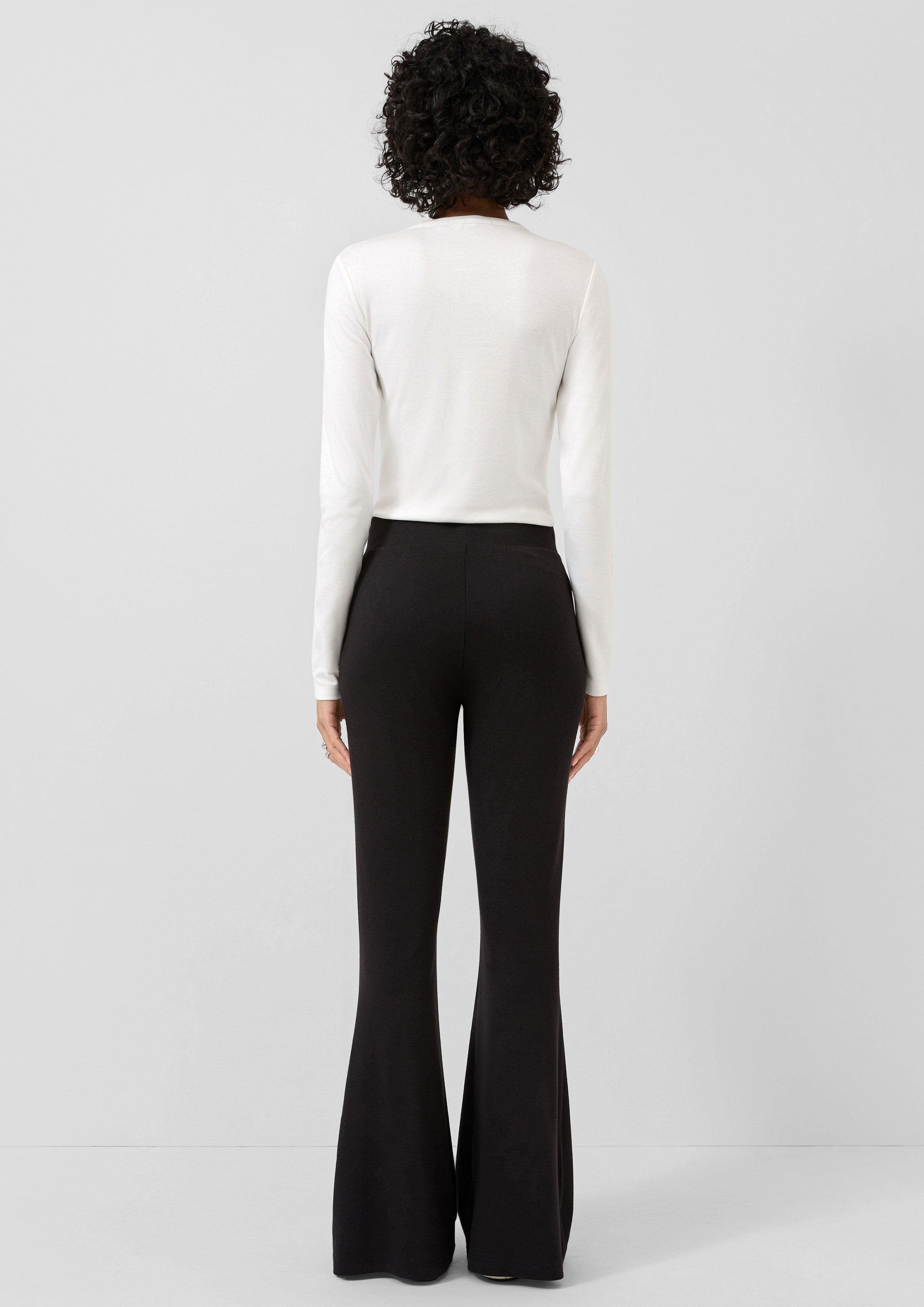 T-shirt in 0200, 5820 & 4672