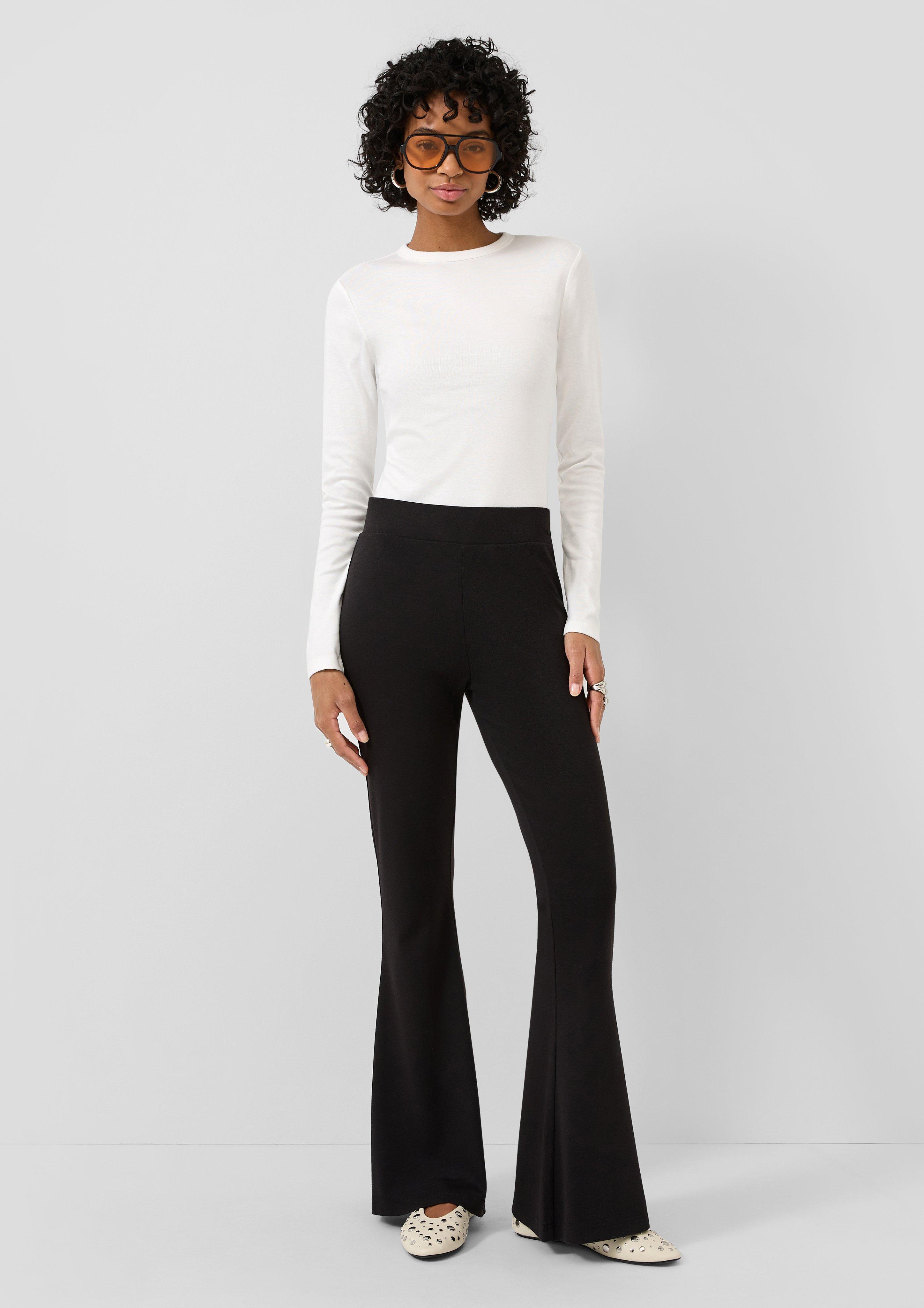 T-shirt in 0200, 5820 & 4672