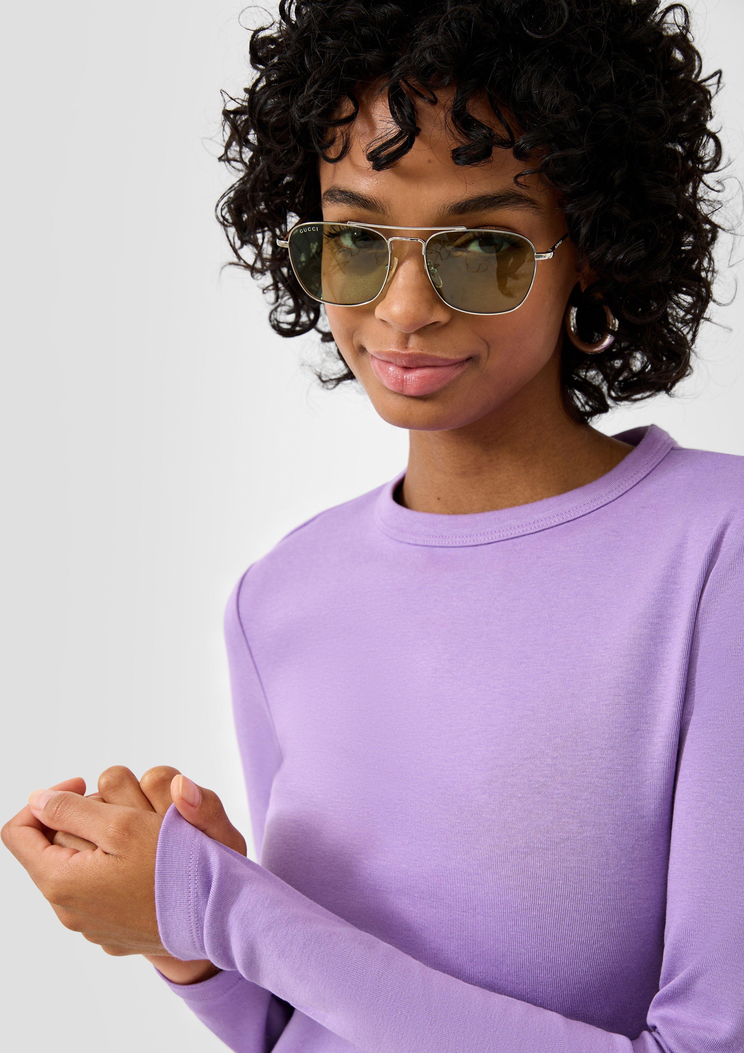 T-shirt in 4672, 5820 & 0200