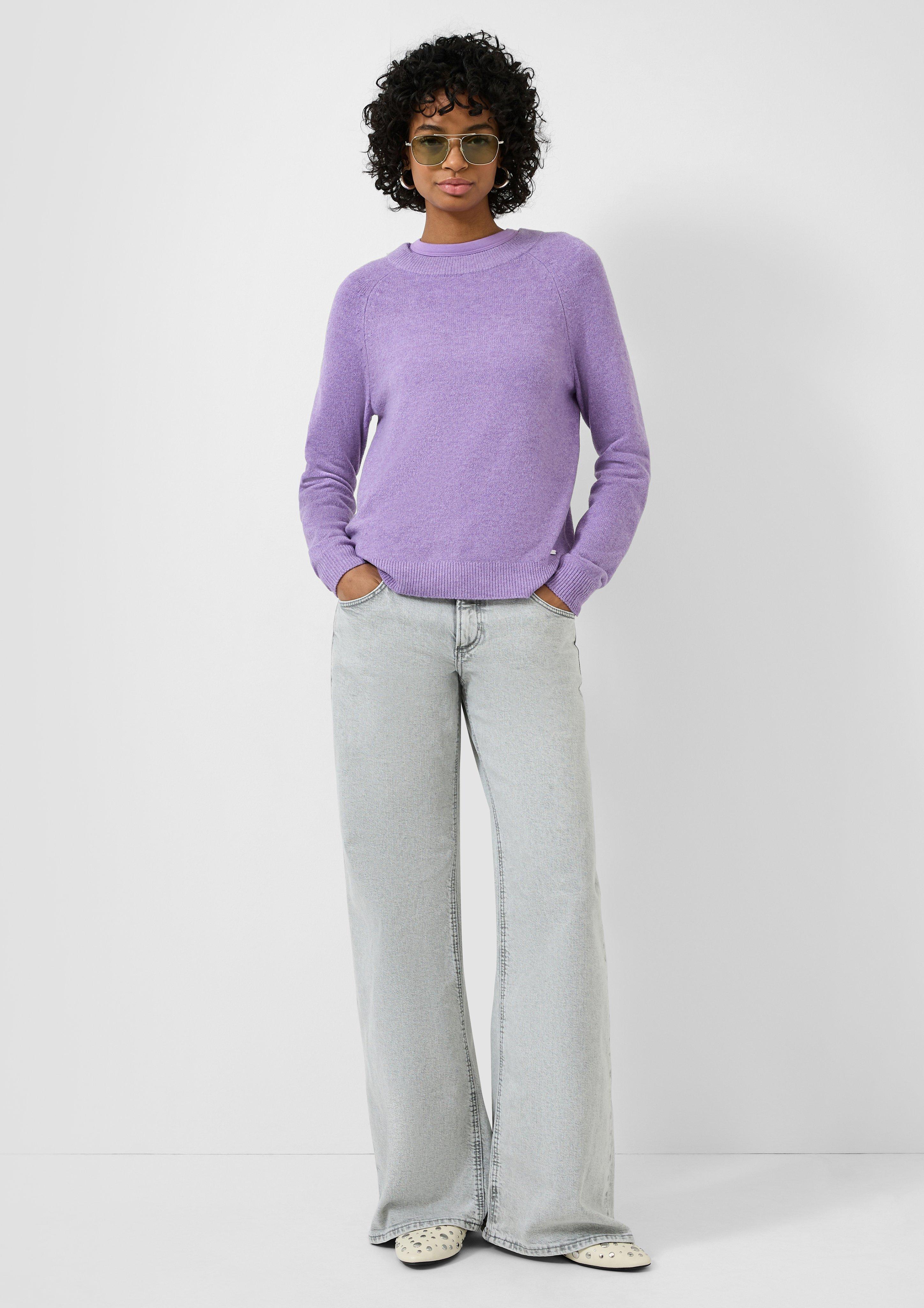 T-shirt in 4672, 5820 & 0200