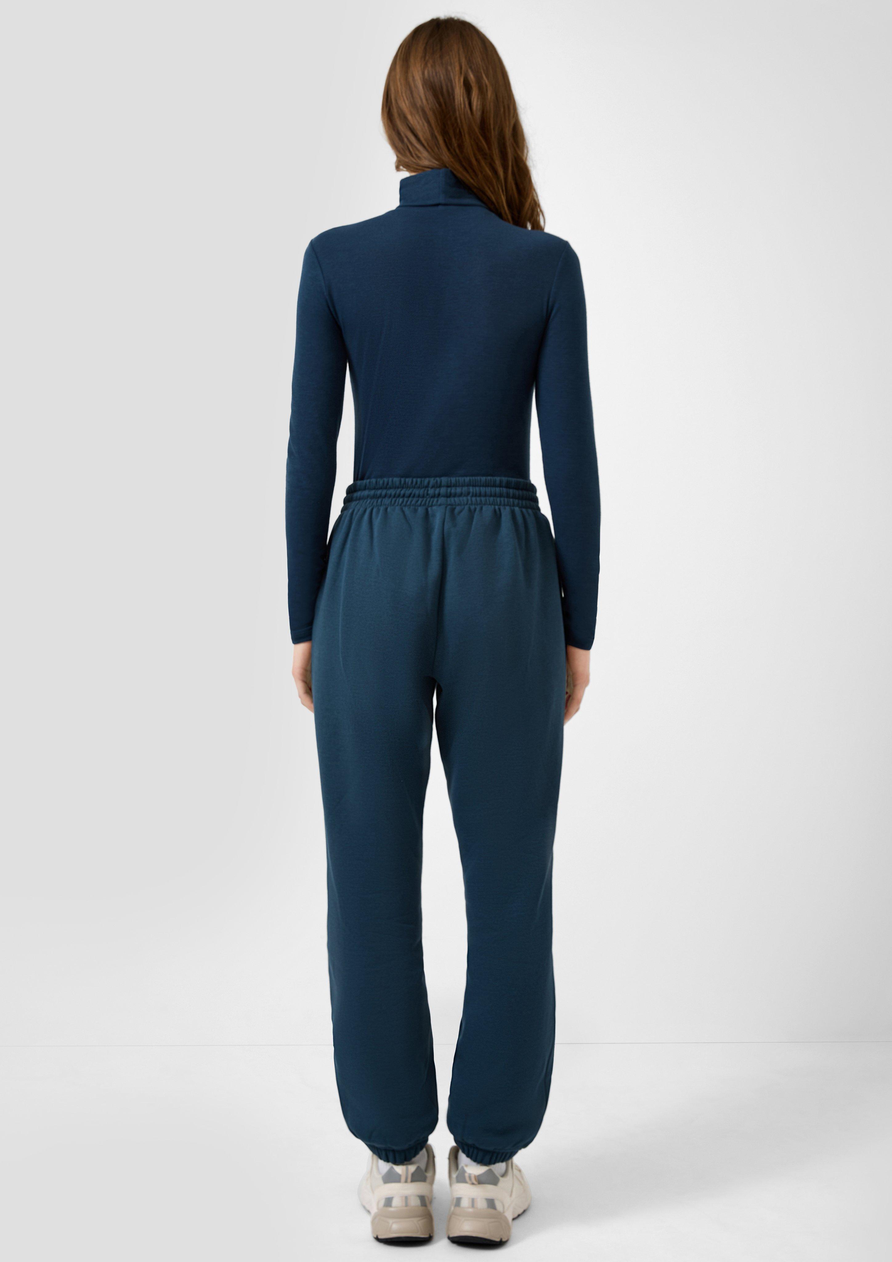 T-shirt in 5820, 0200 & 9400