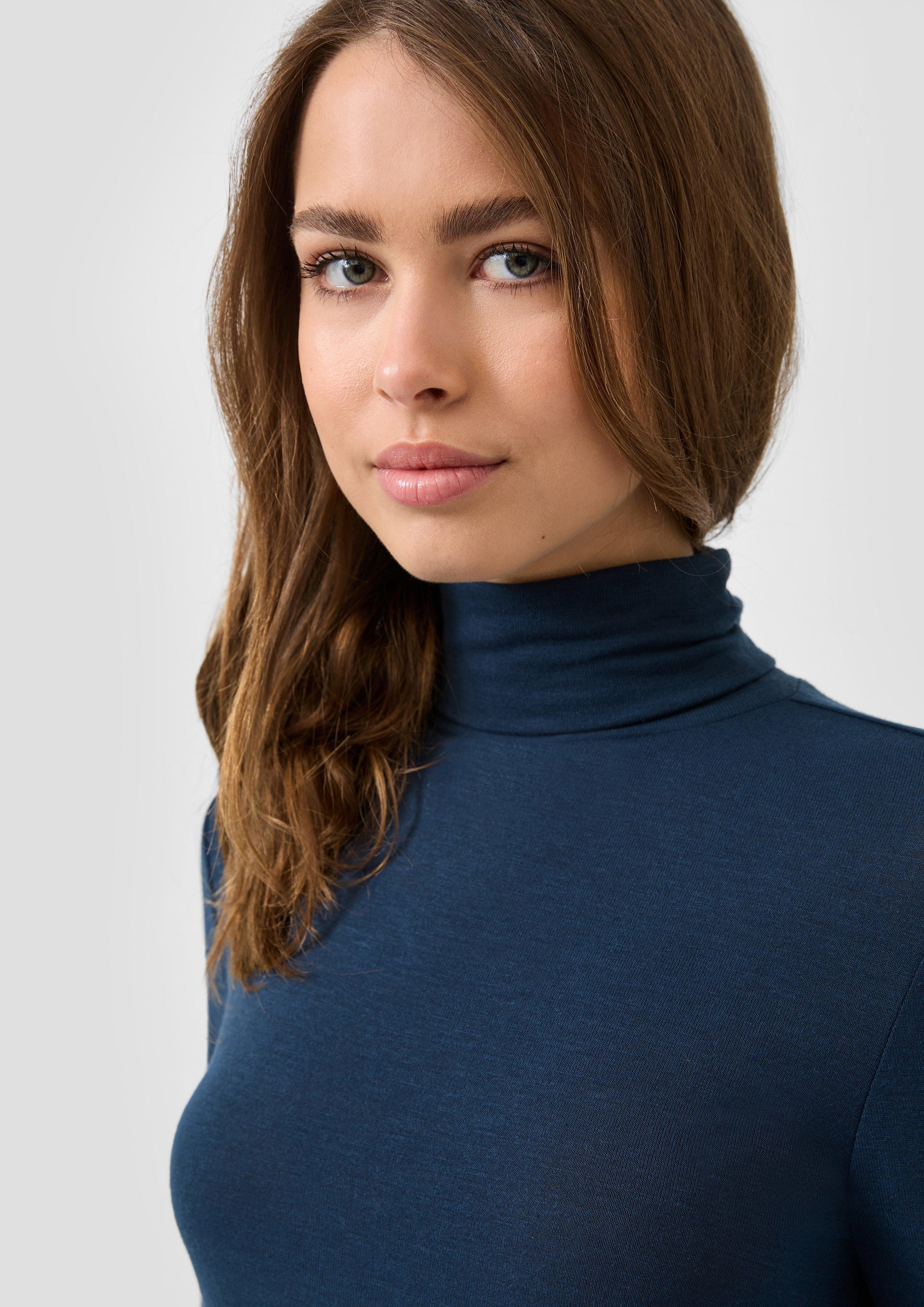 T-shirt in 5820, 0200 & 9400