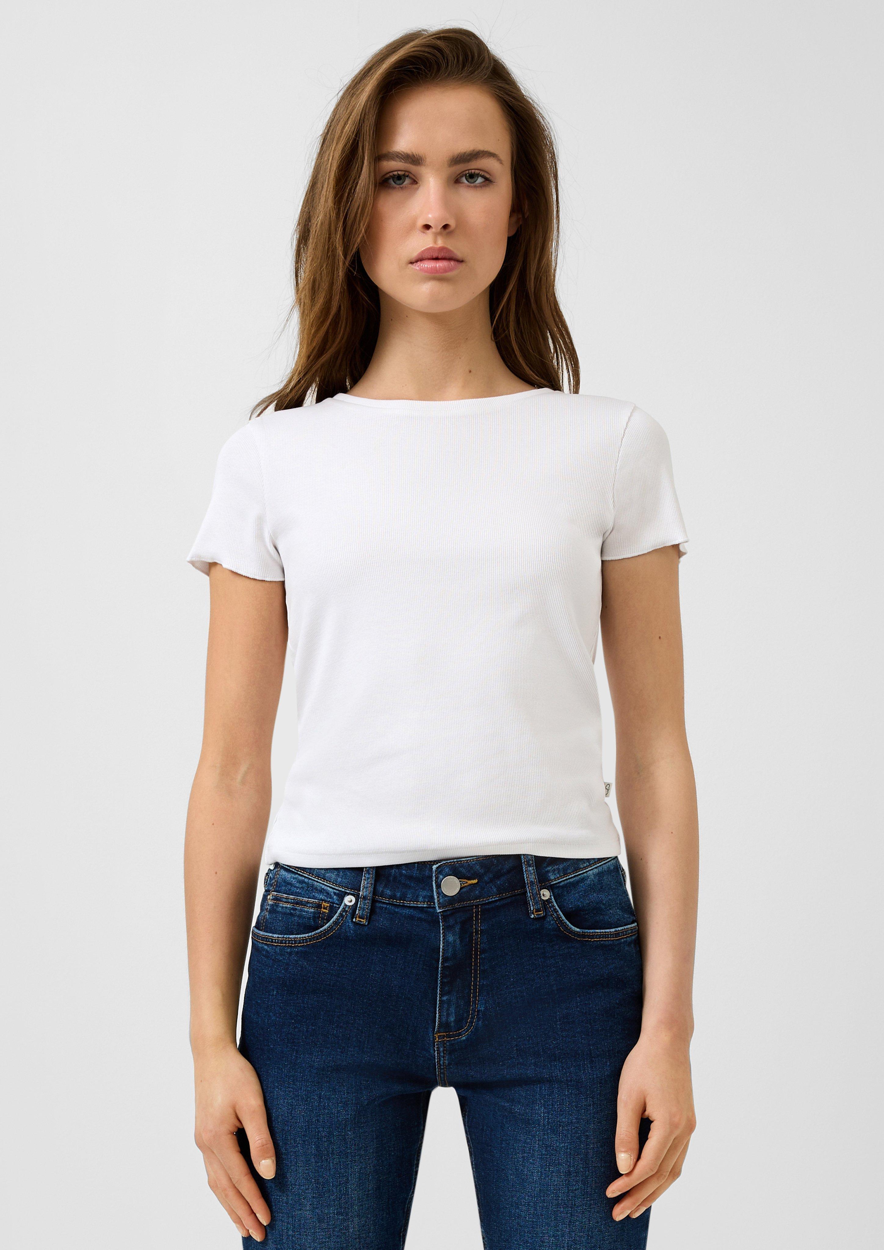 T-Shirt in 0100, 4143, 6147 & 9999