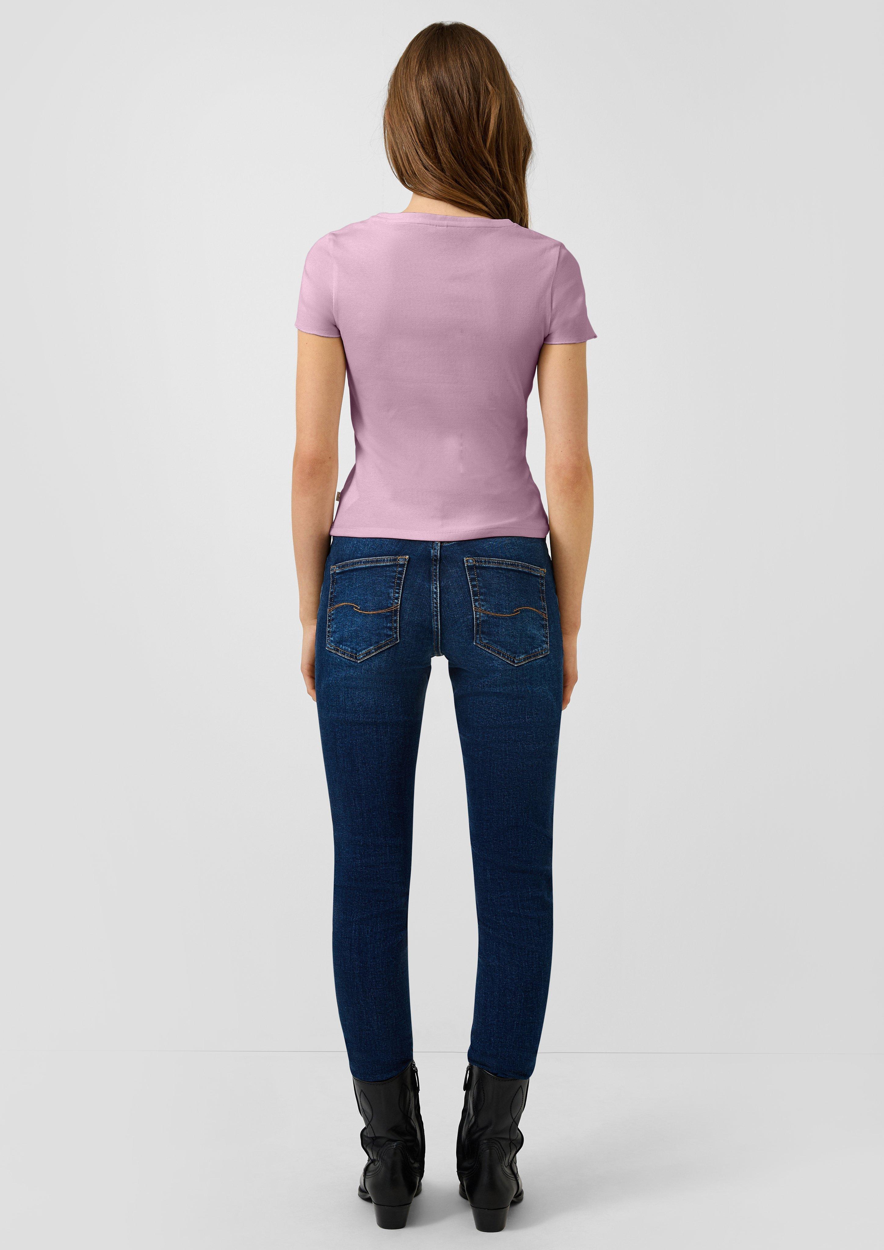 T-Shirt in 4143, 6147, 0100 & 9999