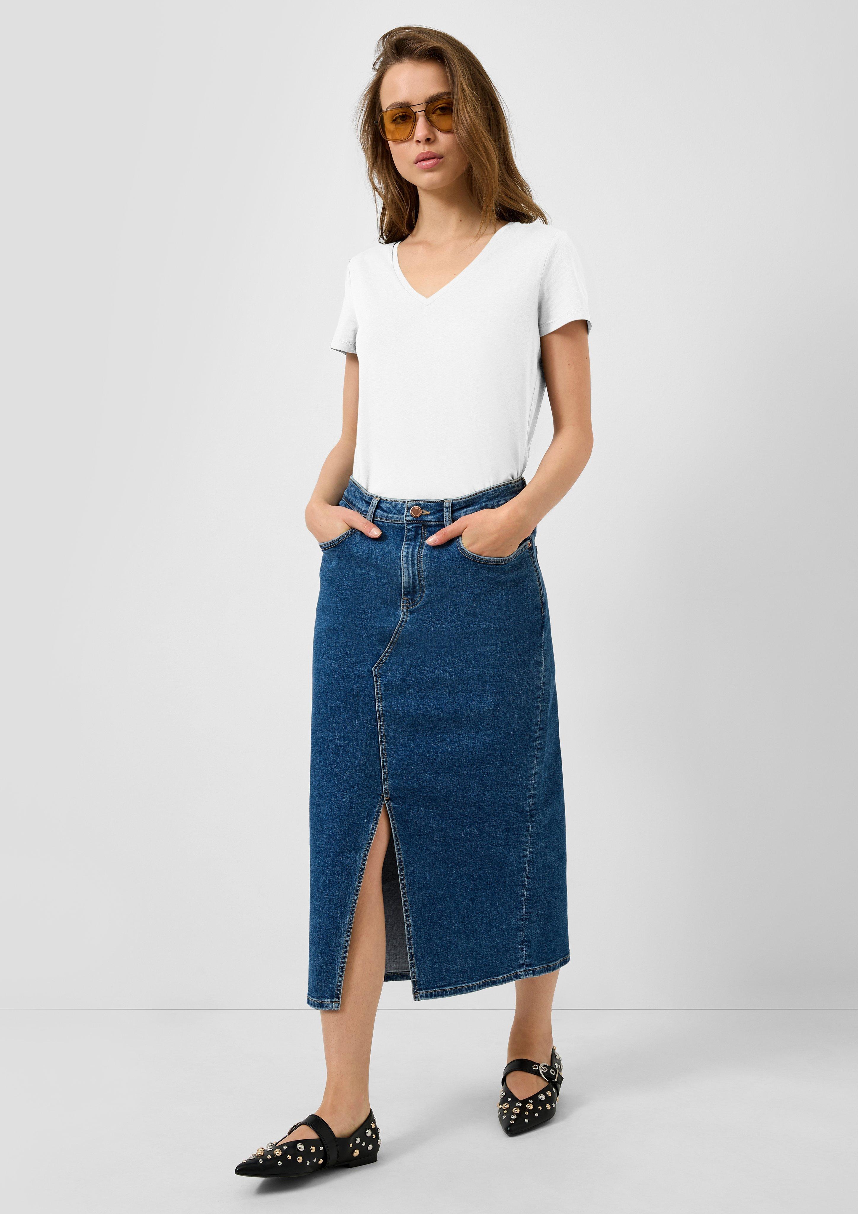 T-shirt in 0100, 9999, 6147 & 7927