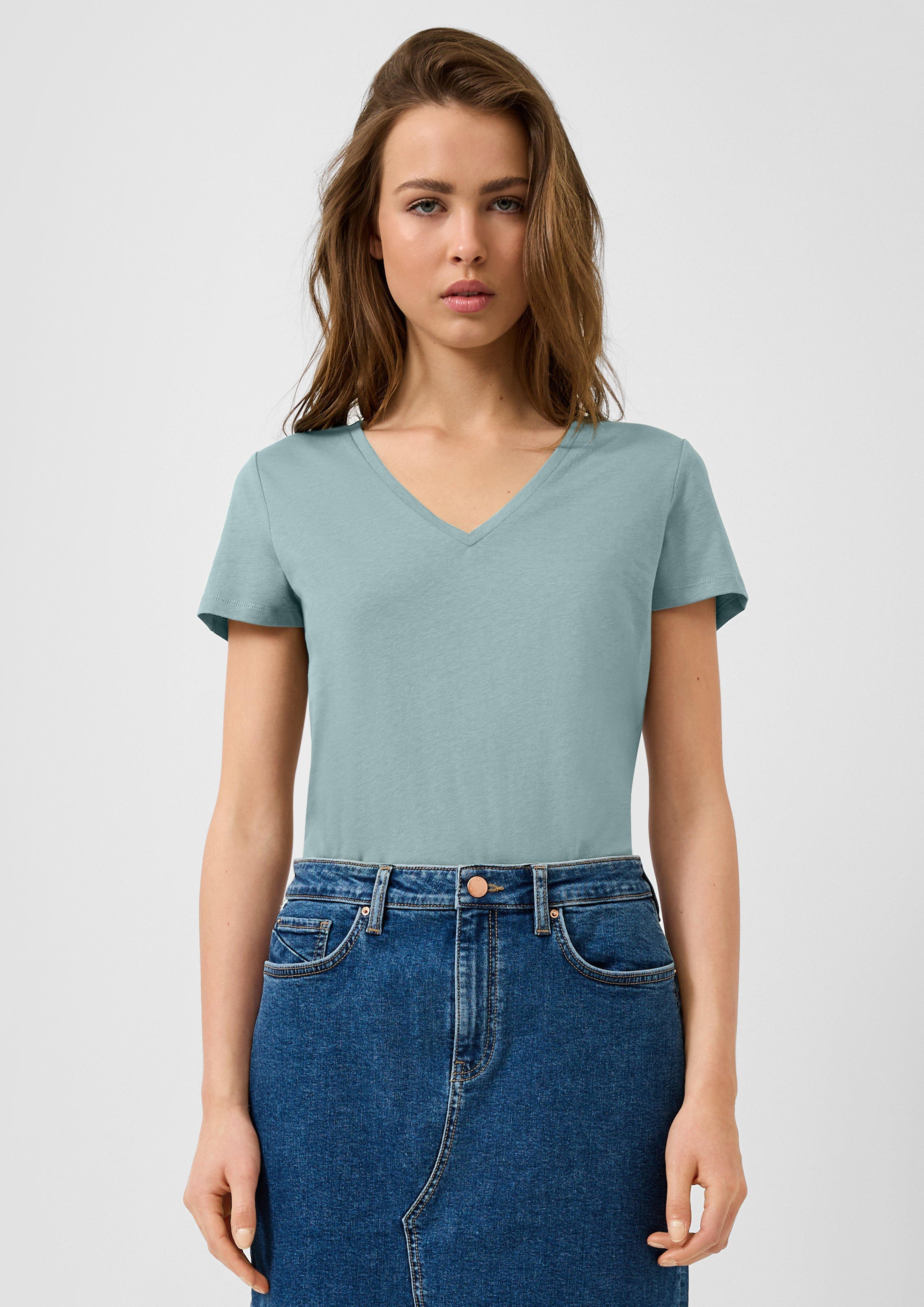 T-shirt in 6147, 9999, 7927 & 0100