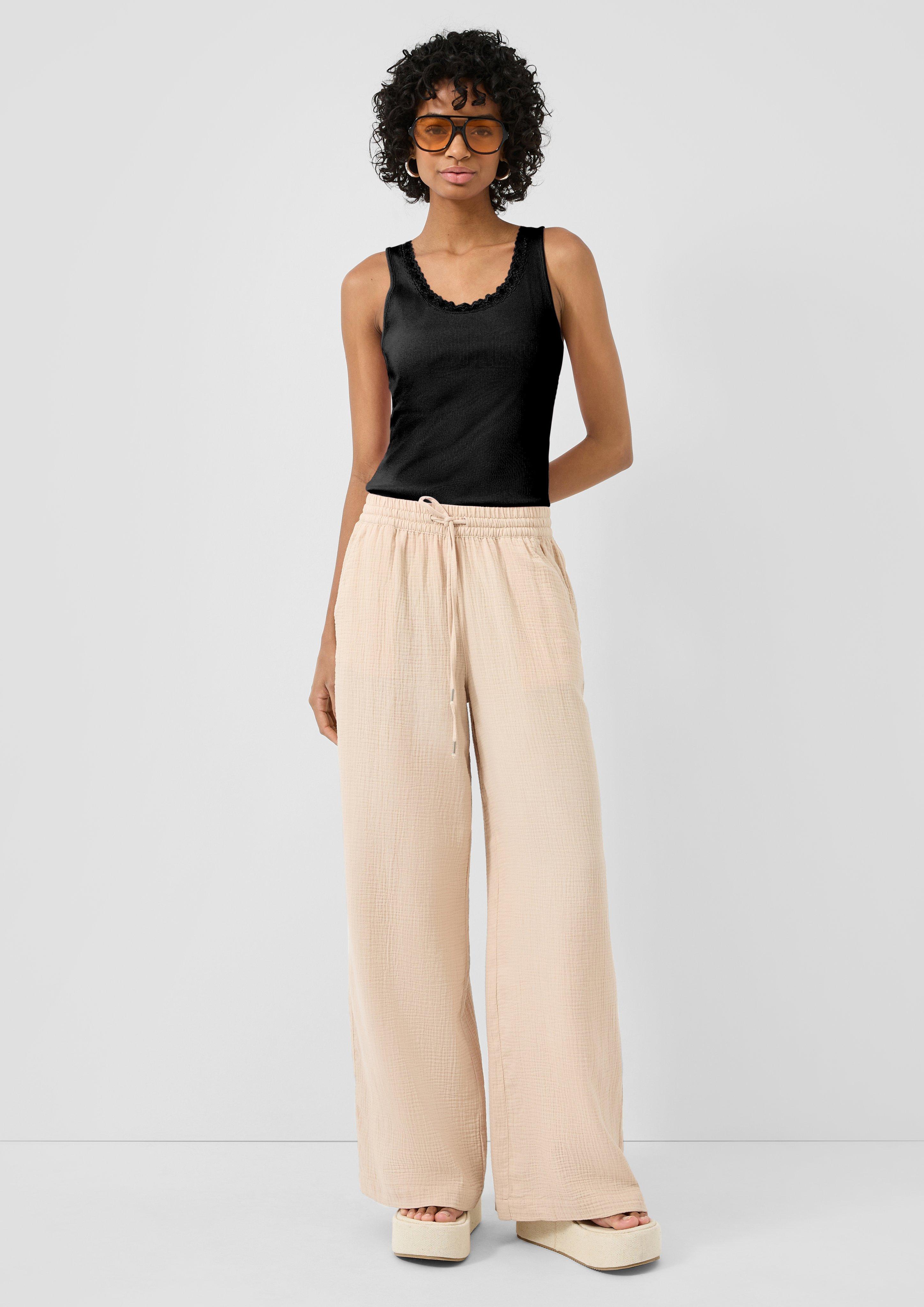 T-shirt in 9999, 4143 & 0200