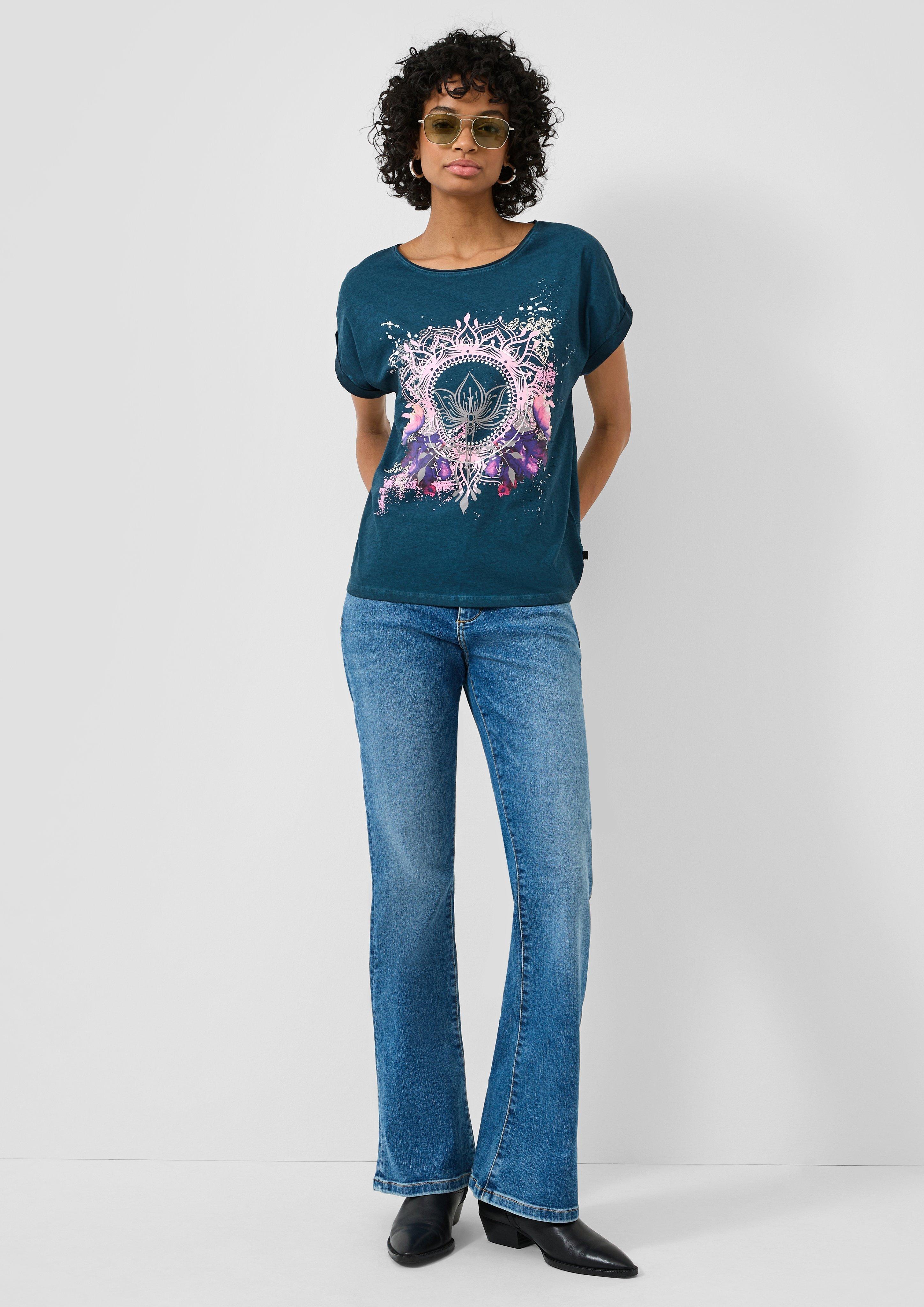 T-shirt in 58D2, 81D3, 79D1 & 99D0