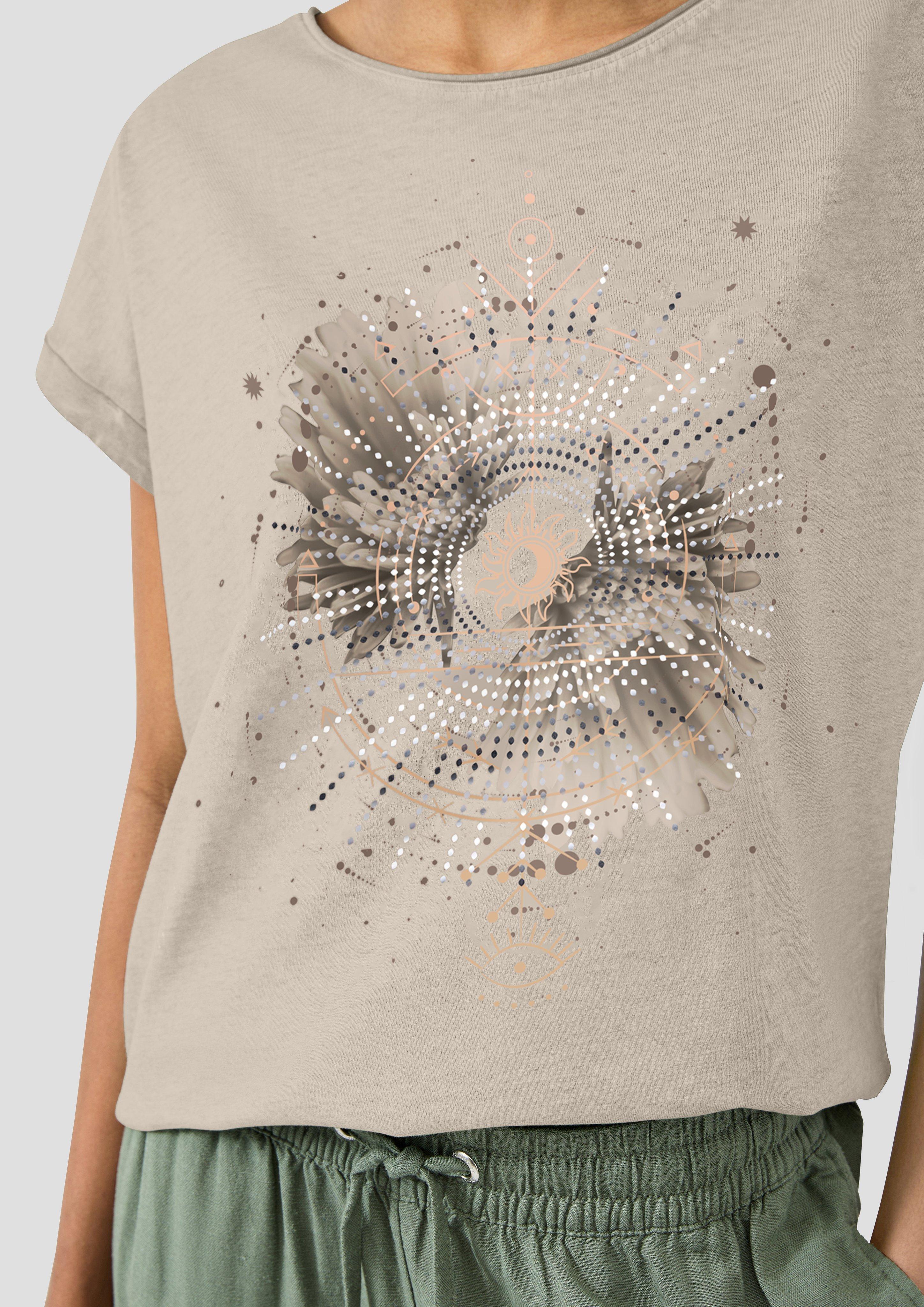 T-Shirt in 81D3, 79D1, 58D2 & 99D0