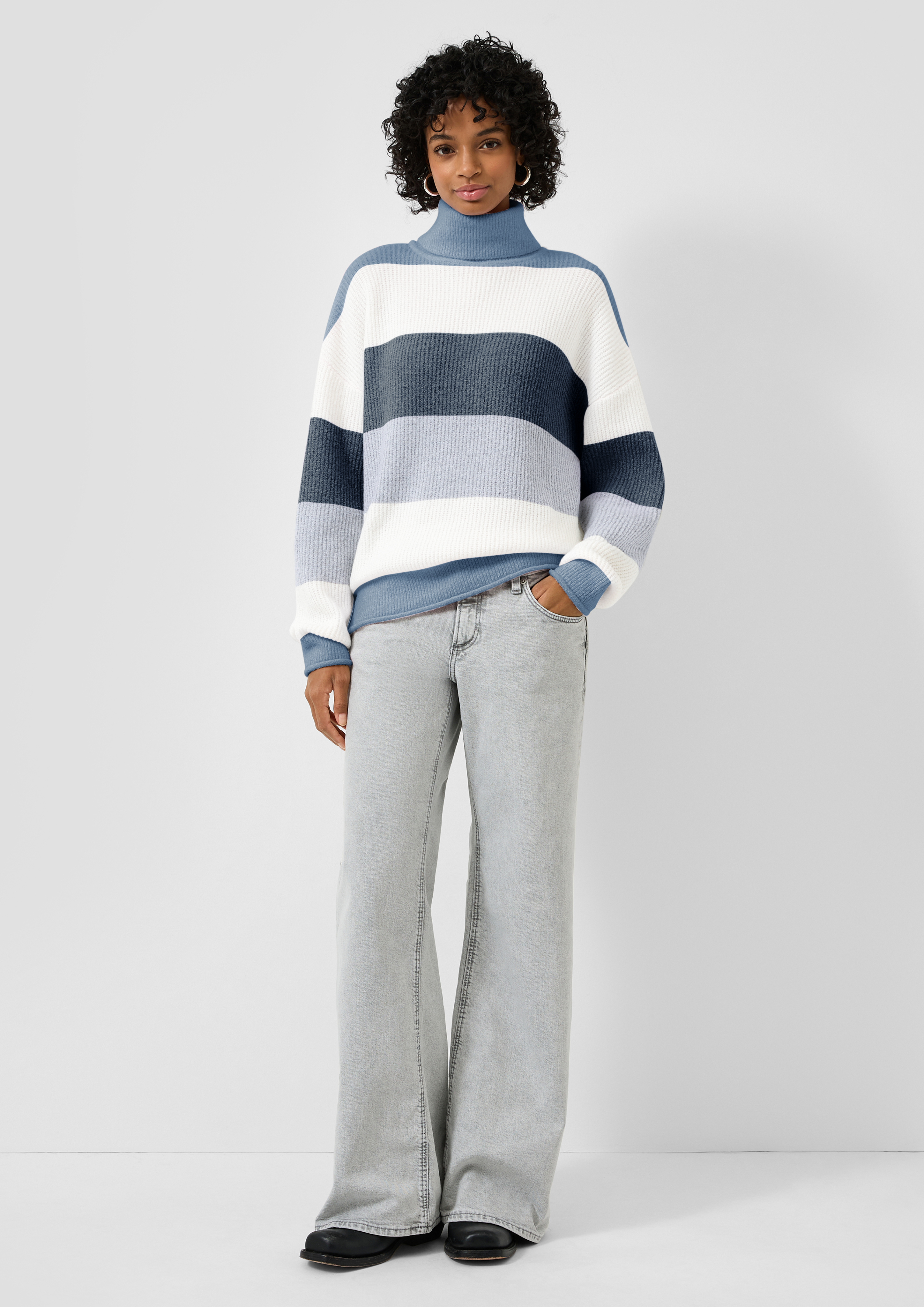 Cardigan in 58G0 & 46G0