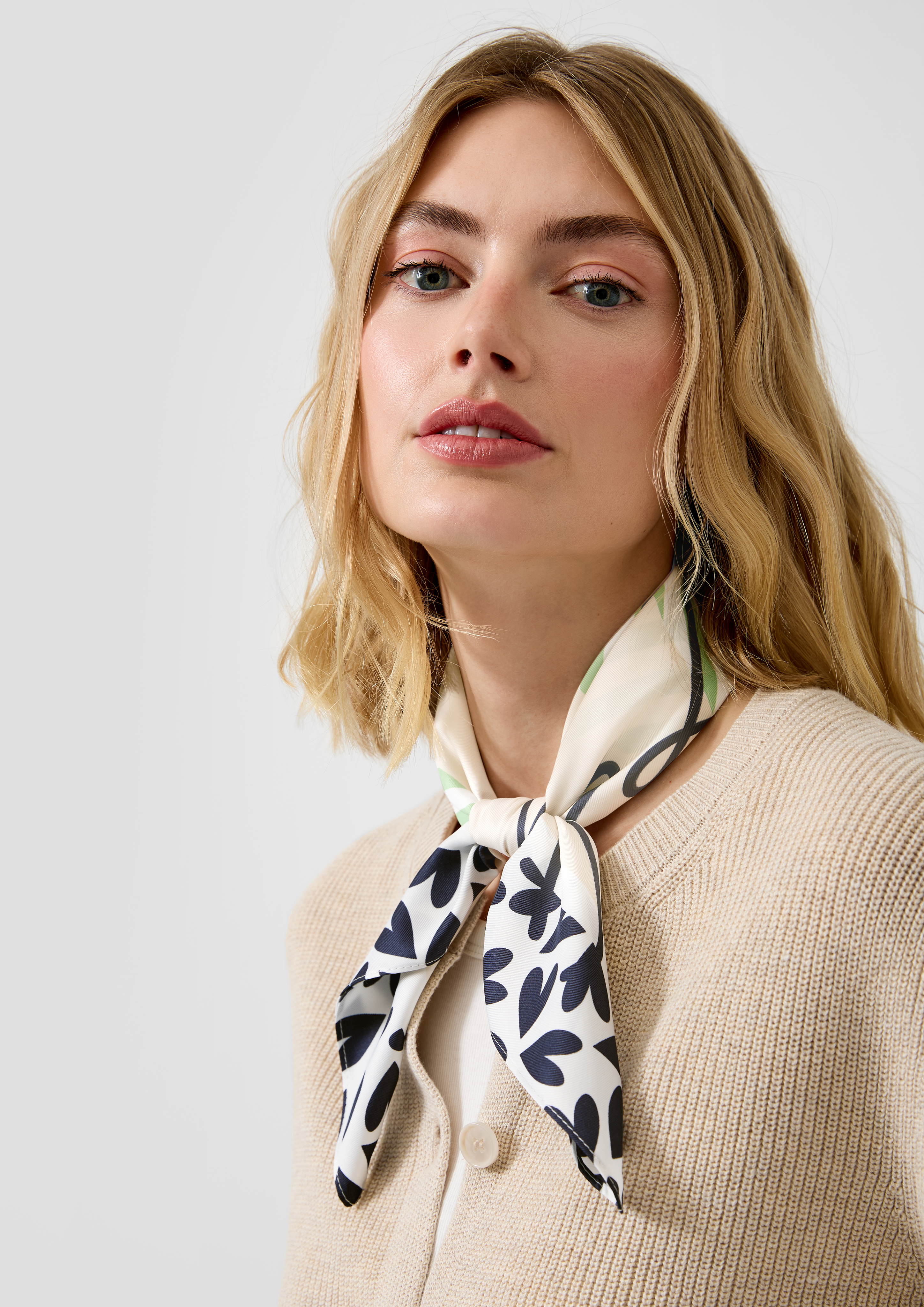 Sjaal in 72D1 & 81D2