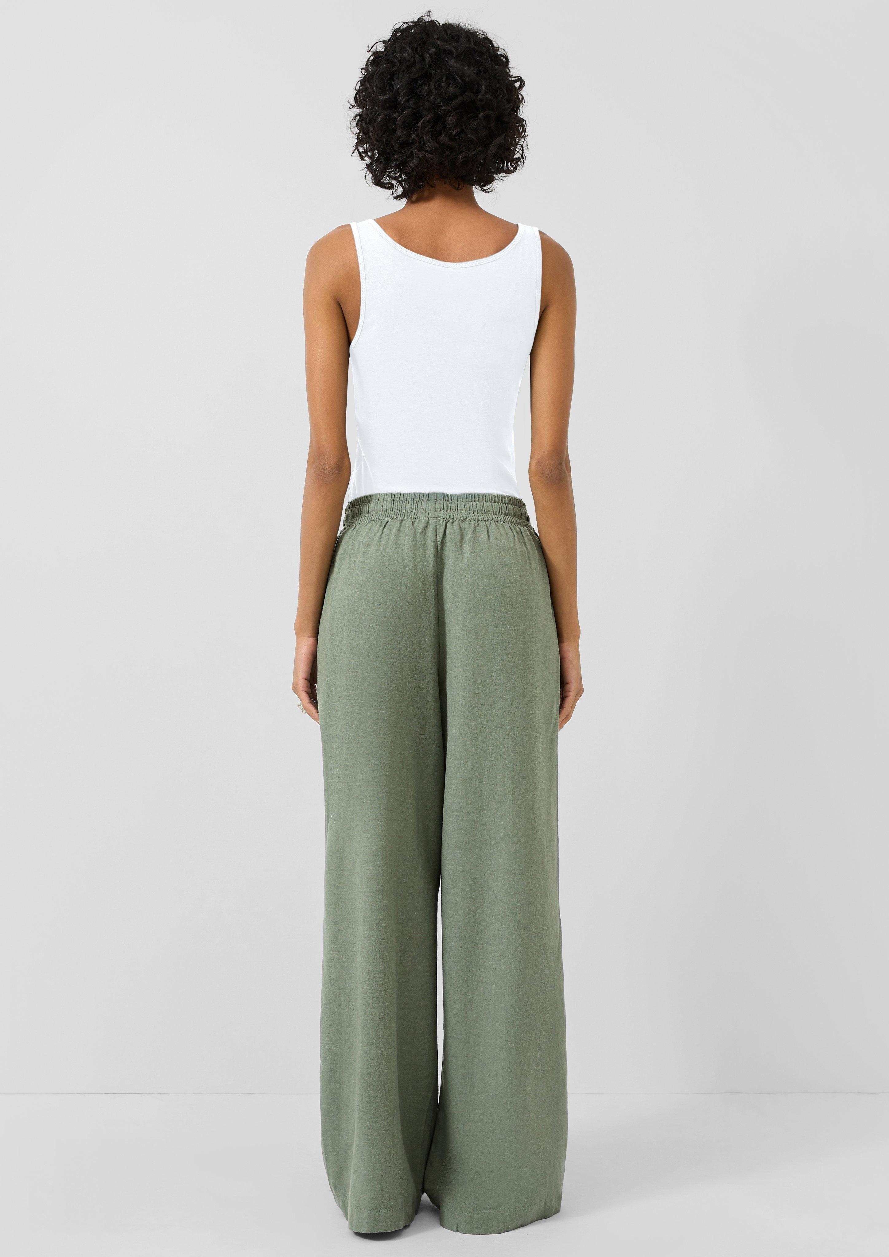 T-Shirt in 0100 & 5820