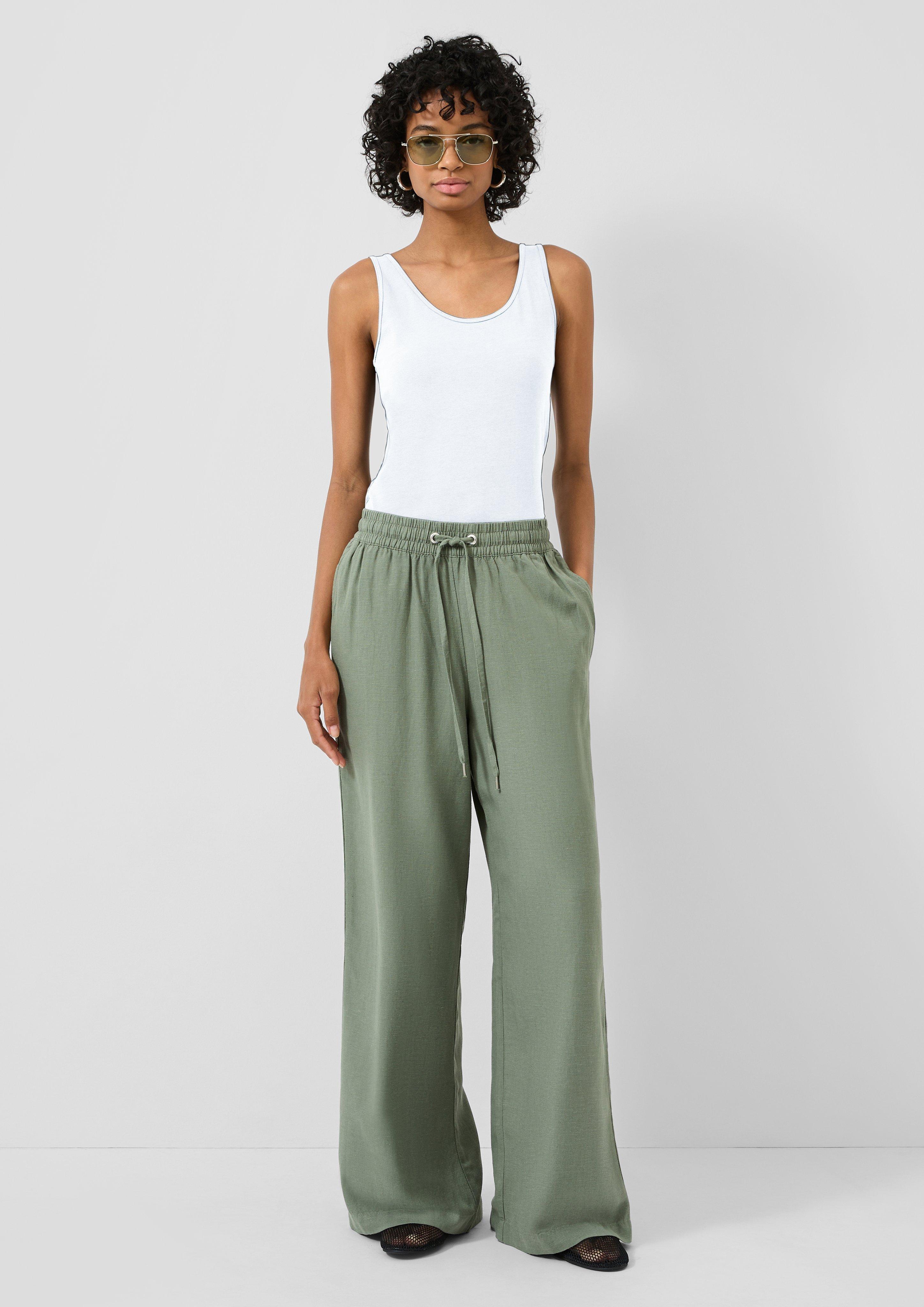 T-Shirt in 0100 & 5820