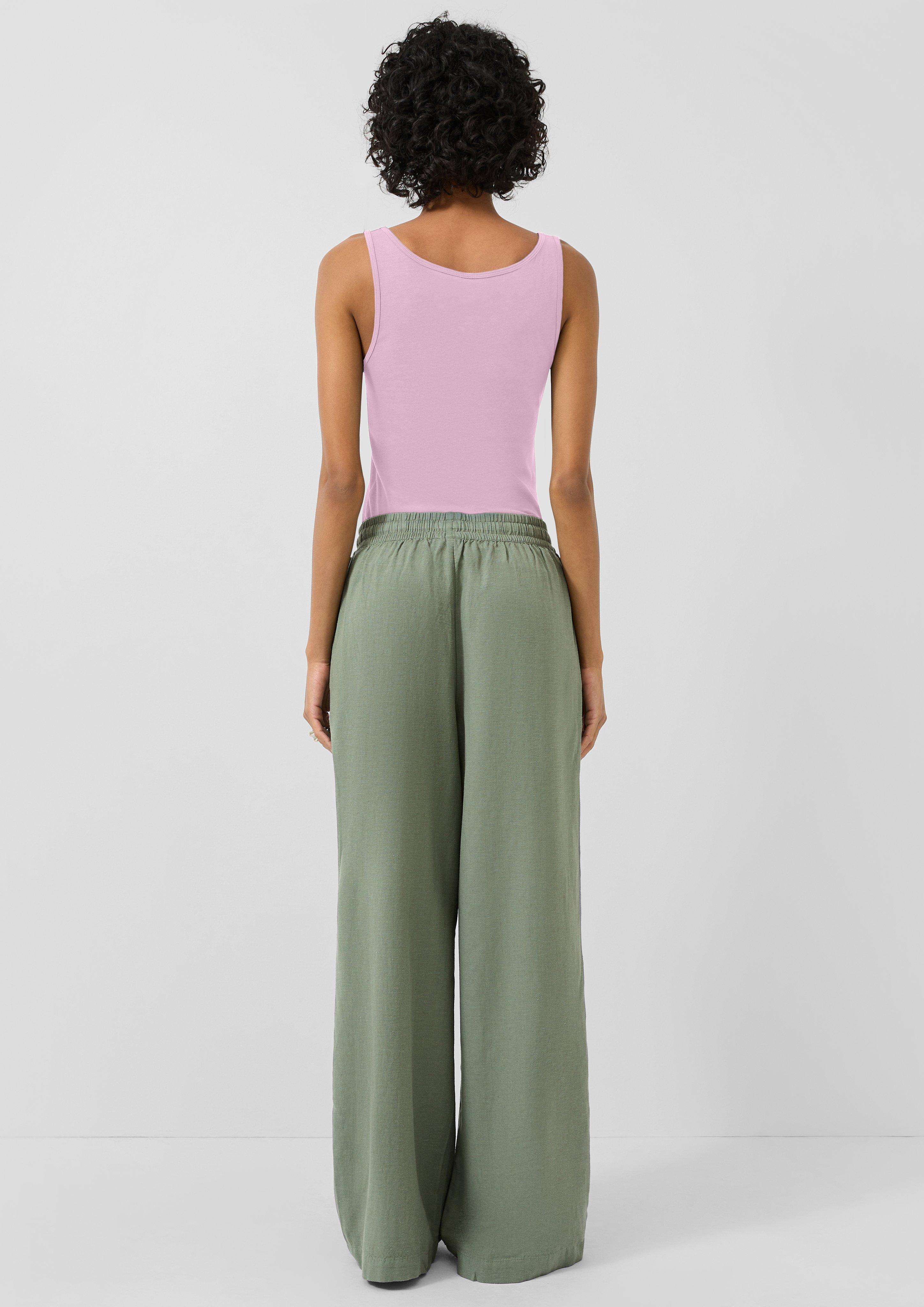 T-Shirt in 4143, 5820 & 0100