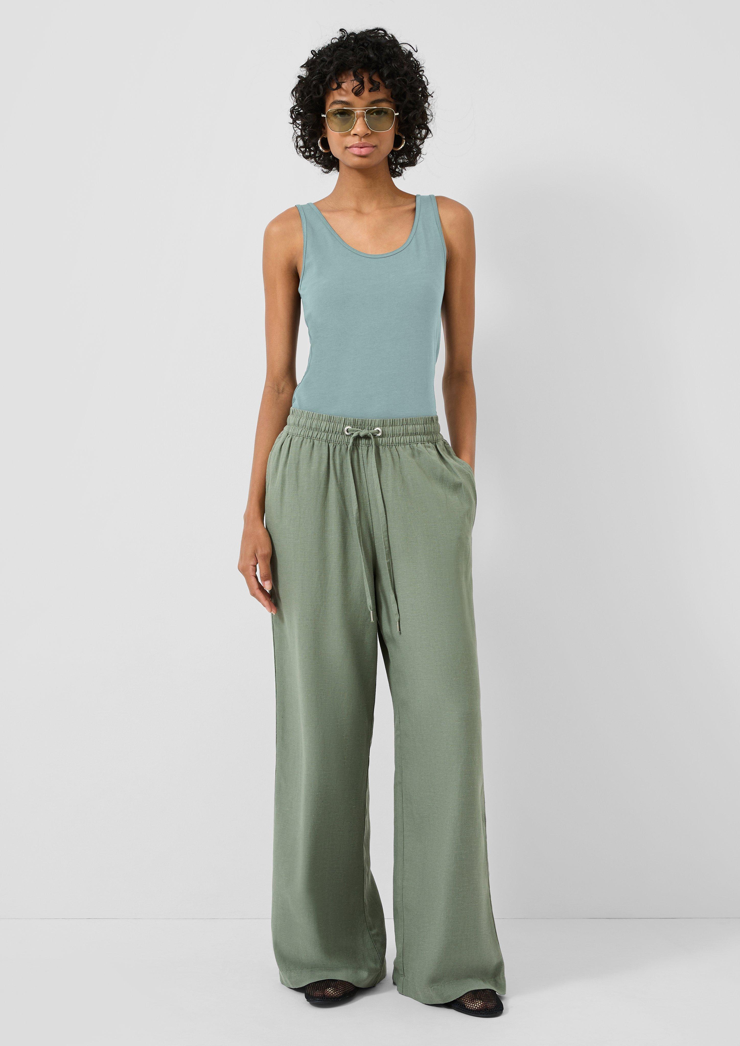 T-Shirt in 6147, 5820 & 0100