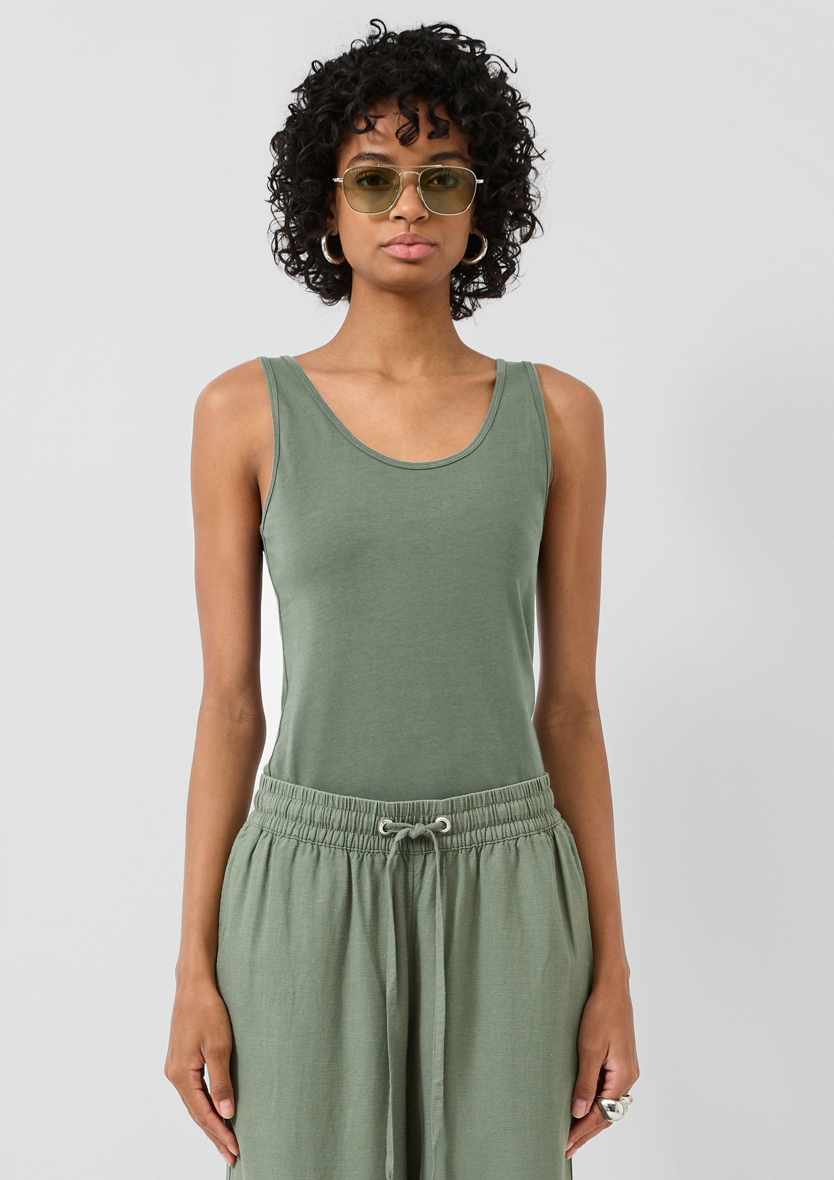 T-Shirt in 7927, 5820 & 0100