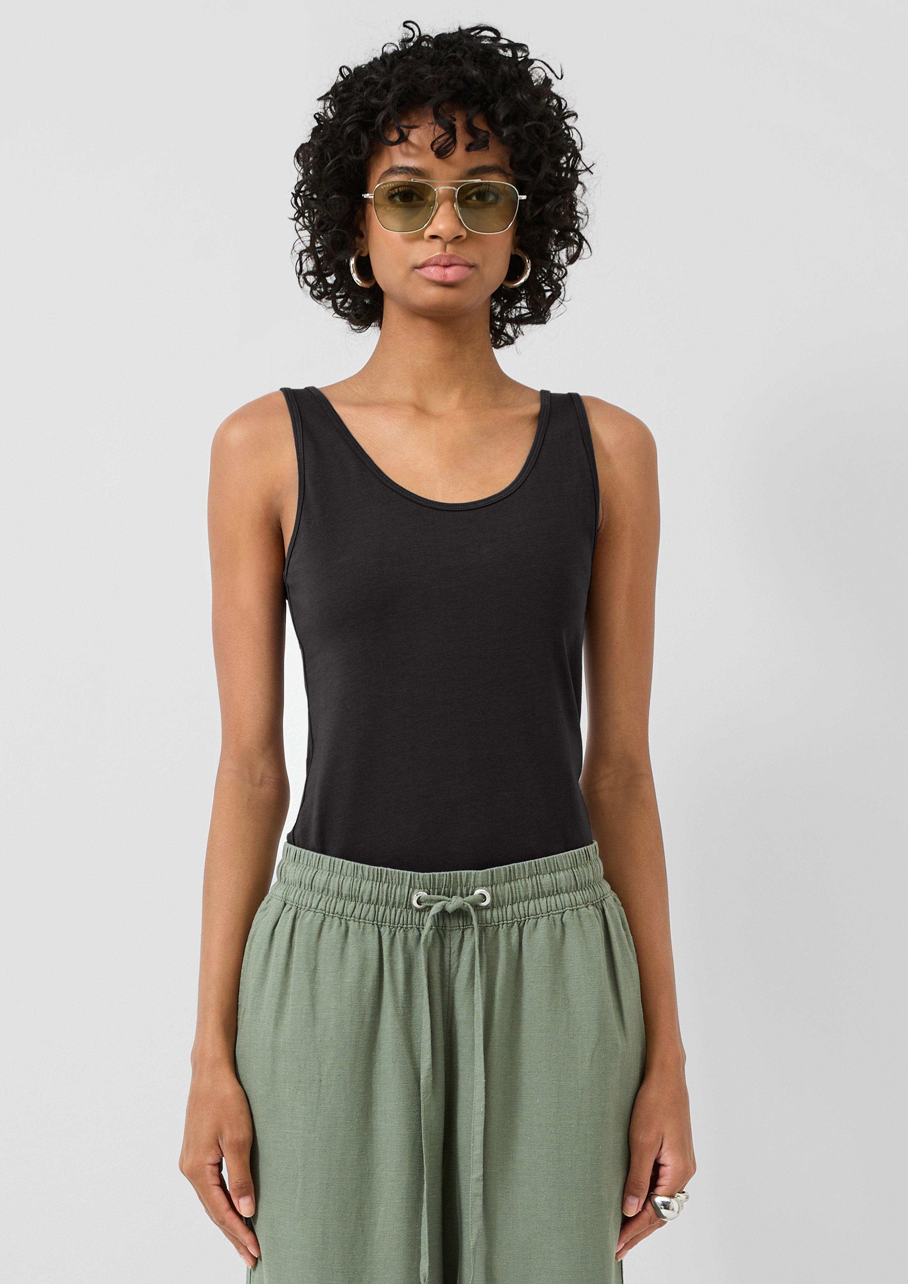 T-Shirt in 9999, 5820 & 0100