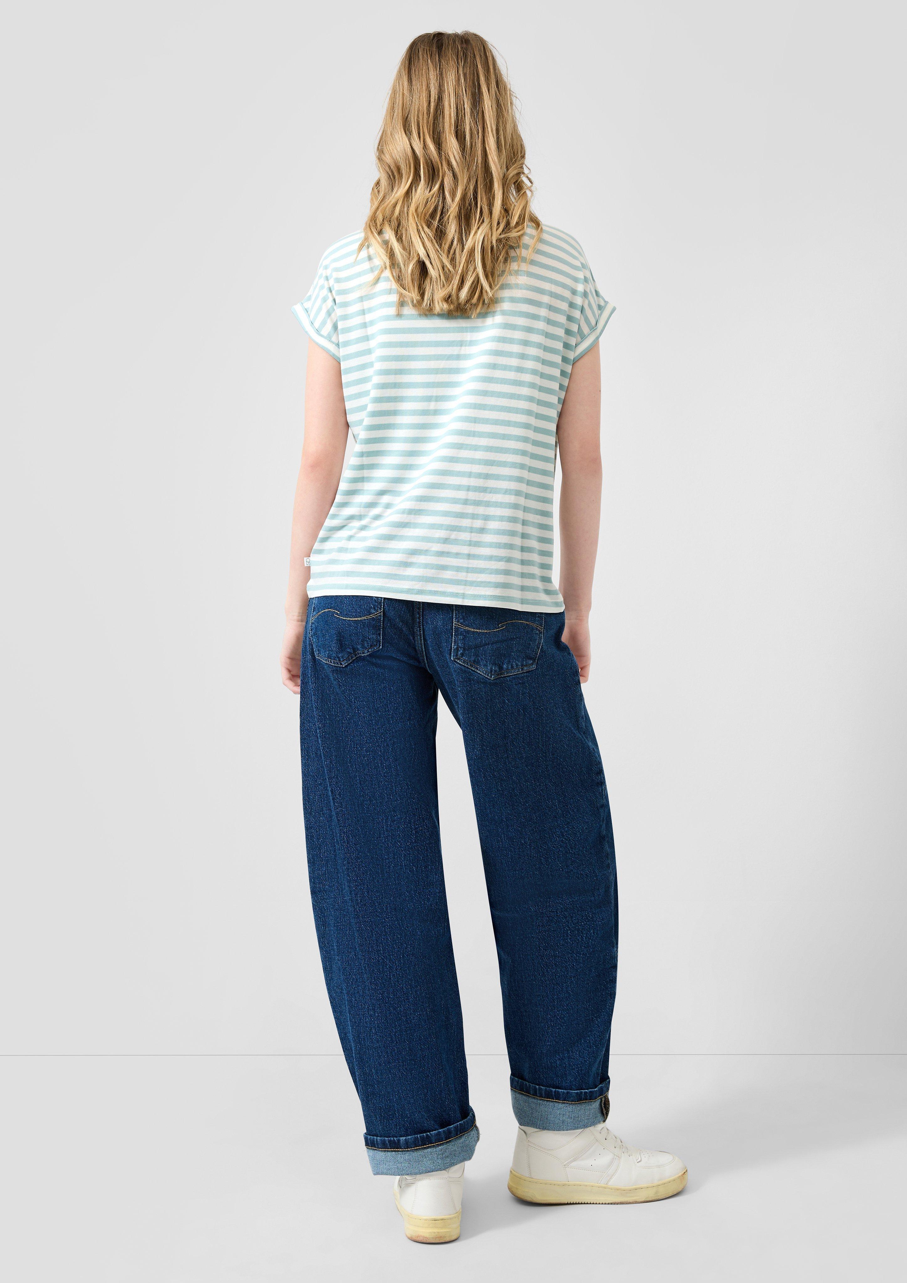 T-Shirt in 61G0, 58G0, 02G0, 99G0 & 81G0