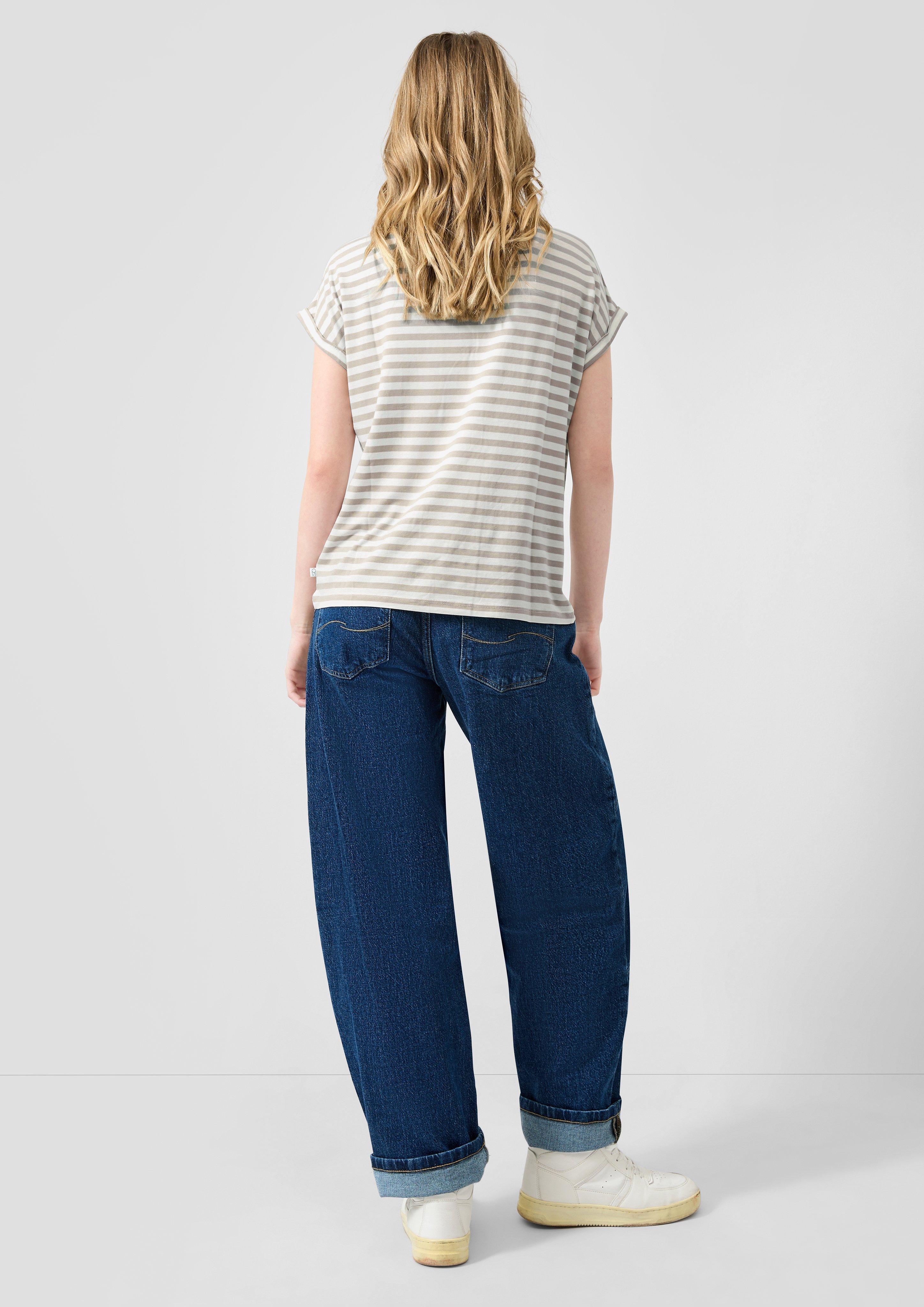 T-Shirt in 81G0, 58G0, 02G0, 99G0 & 61G0