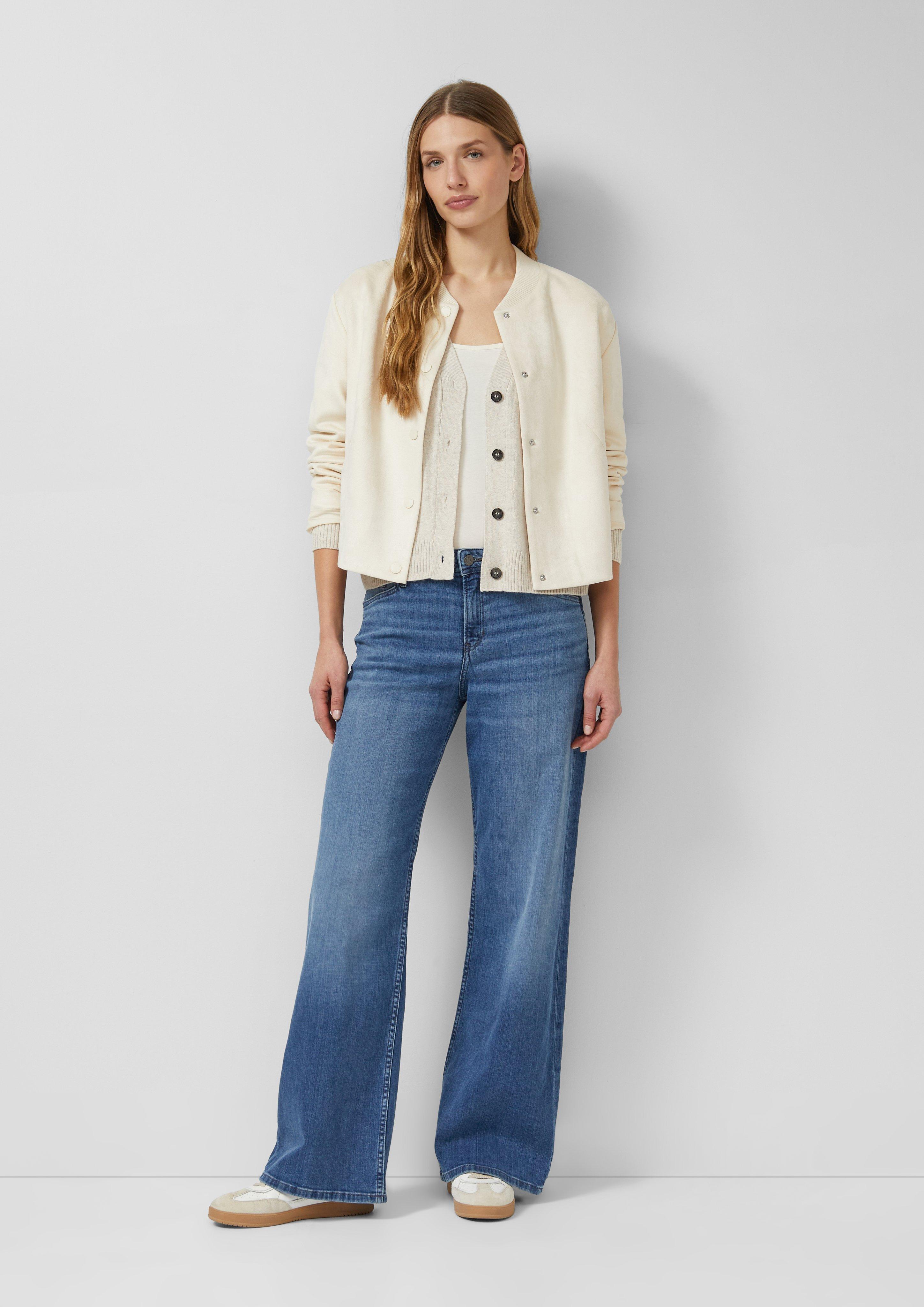 T-Shirt in 0402 & 9999