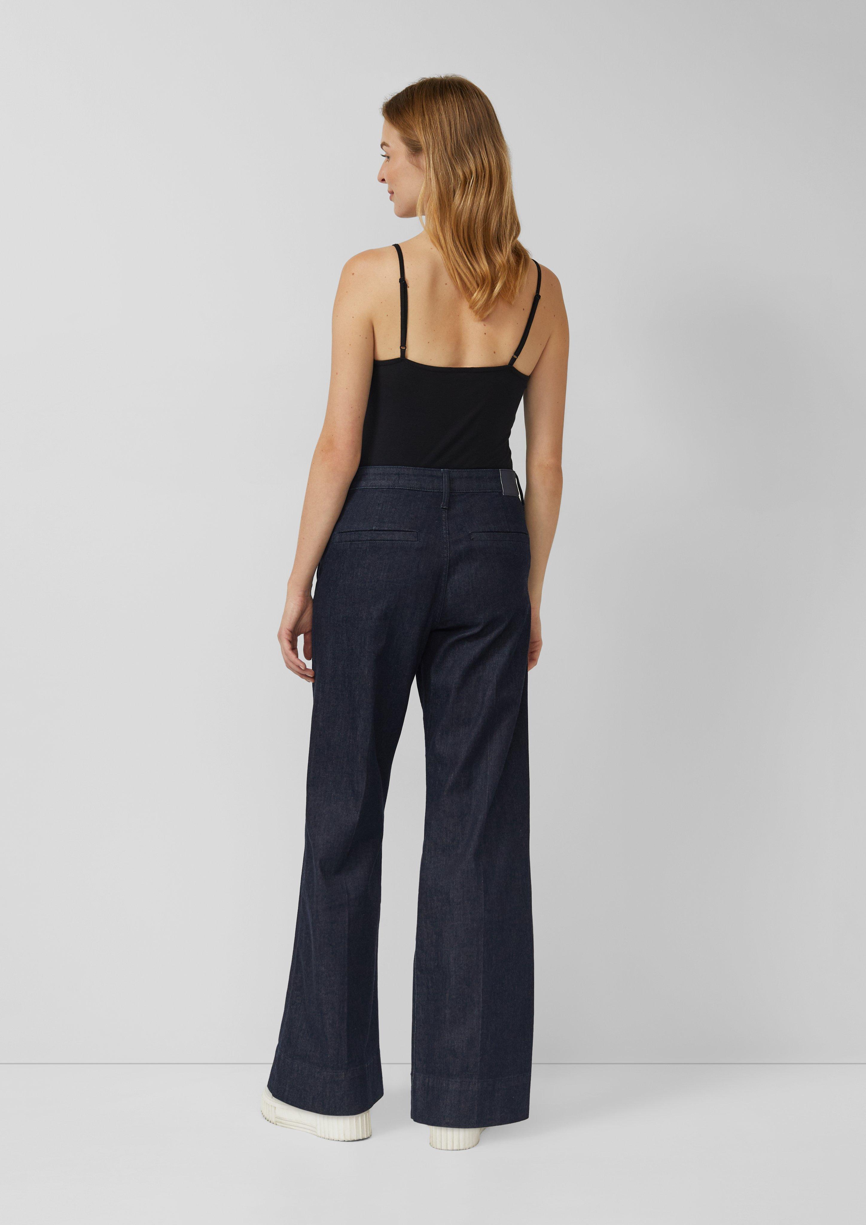 T-shirt in 9999 & 0402