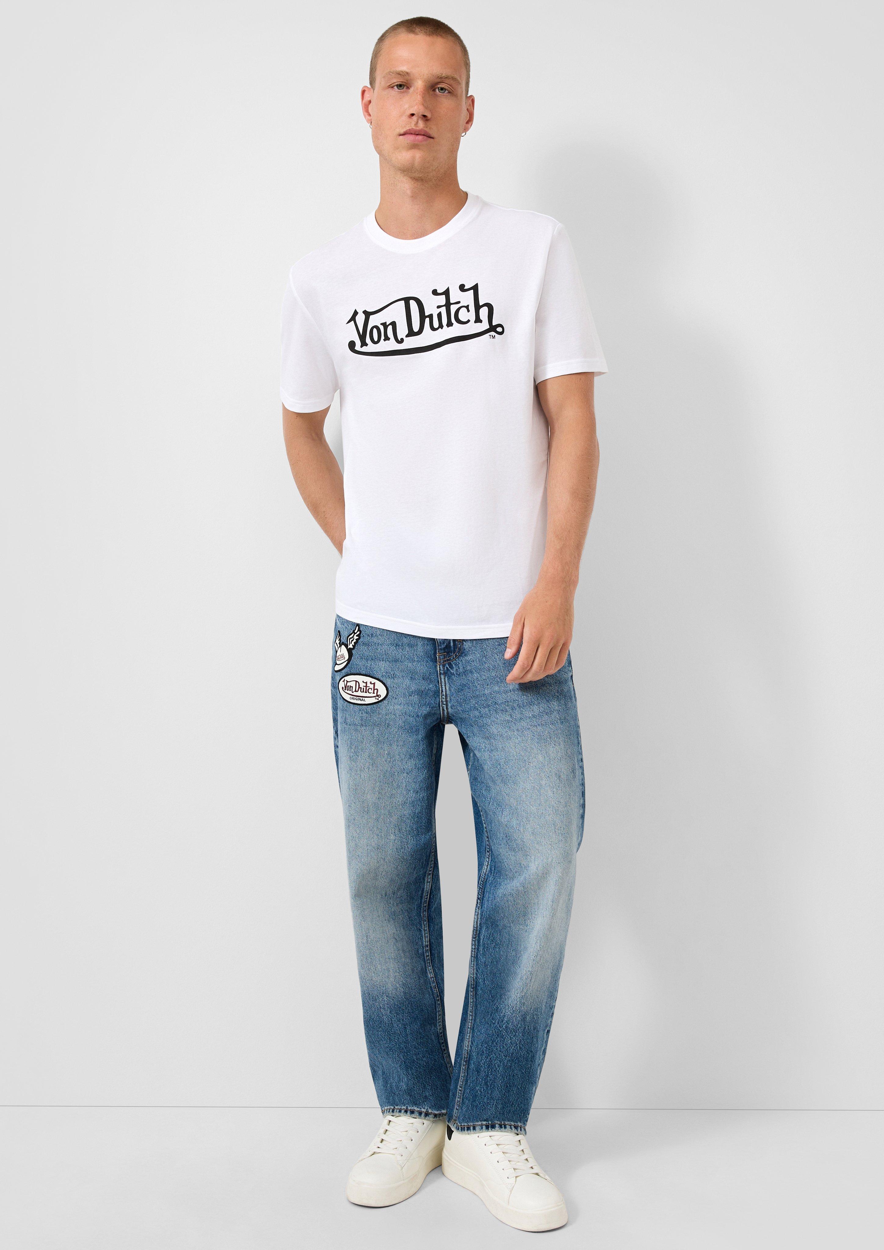 T-Shirt in 01D0, 39D0 & 99D0