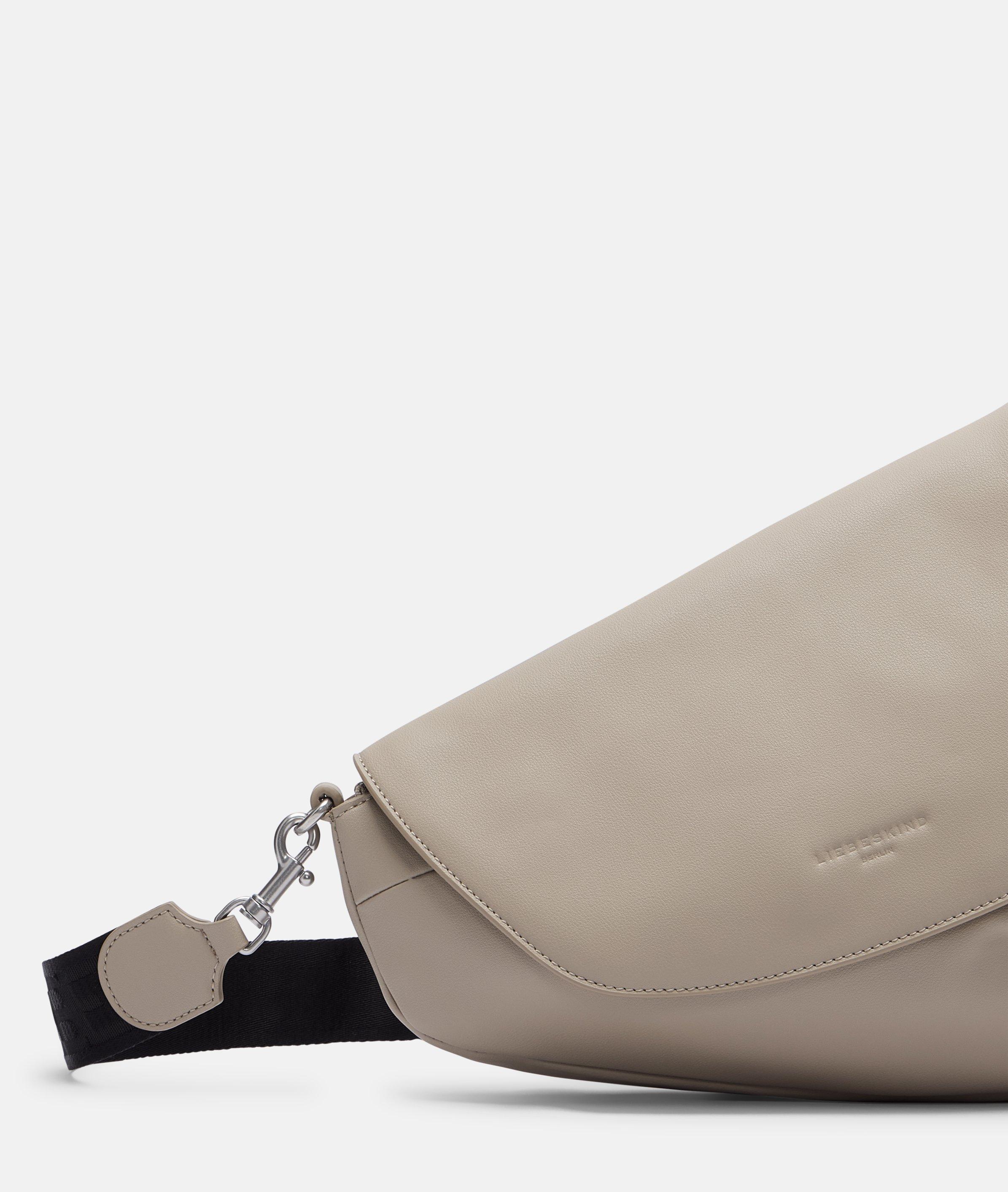 Oval Shoulder Bag M in beige