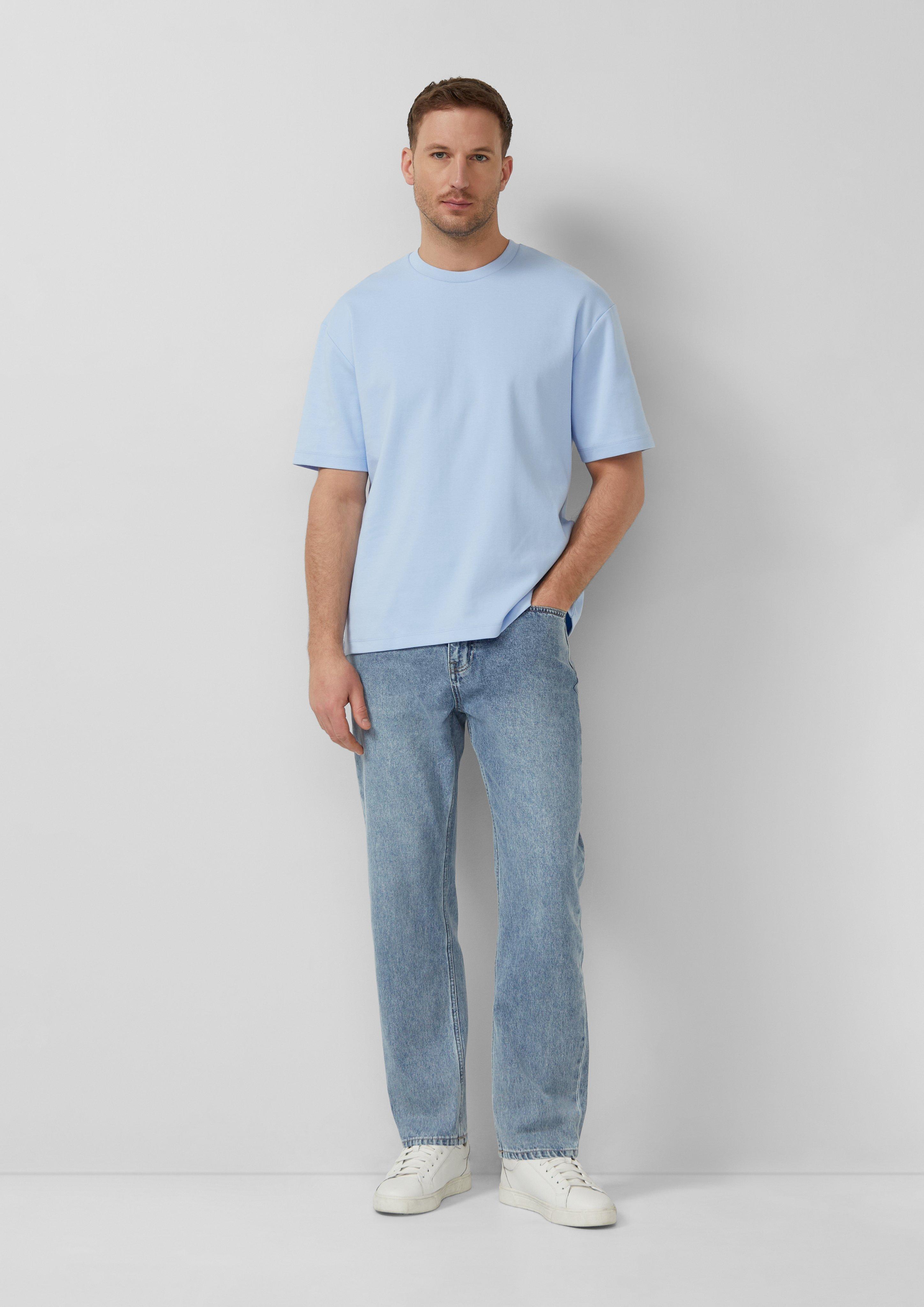 T-shirt in 5061 & 9305