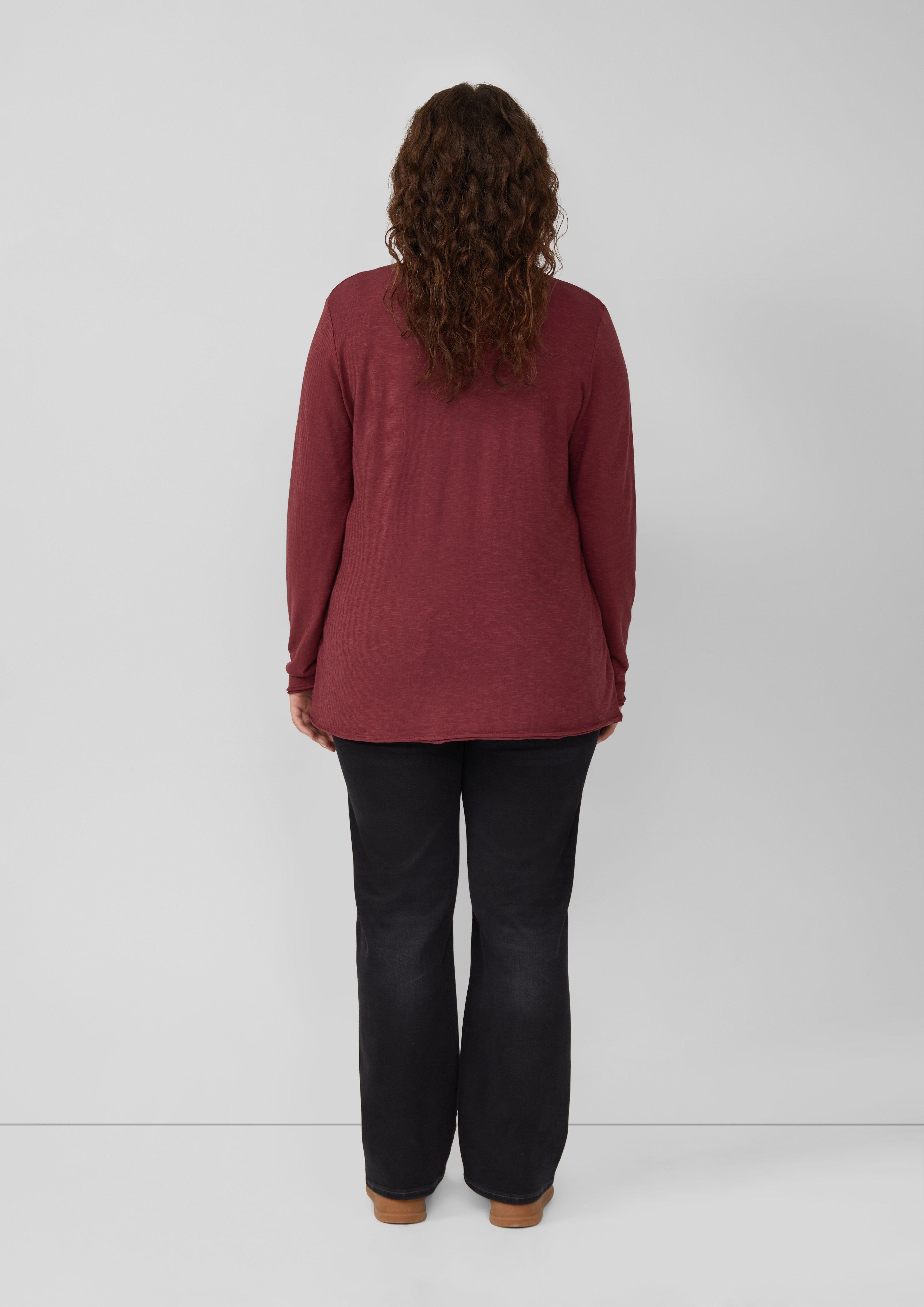 T-shirt in 3902, 5959, 5527 & 0210