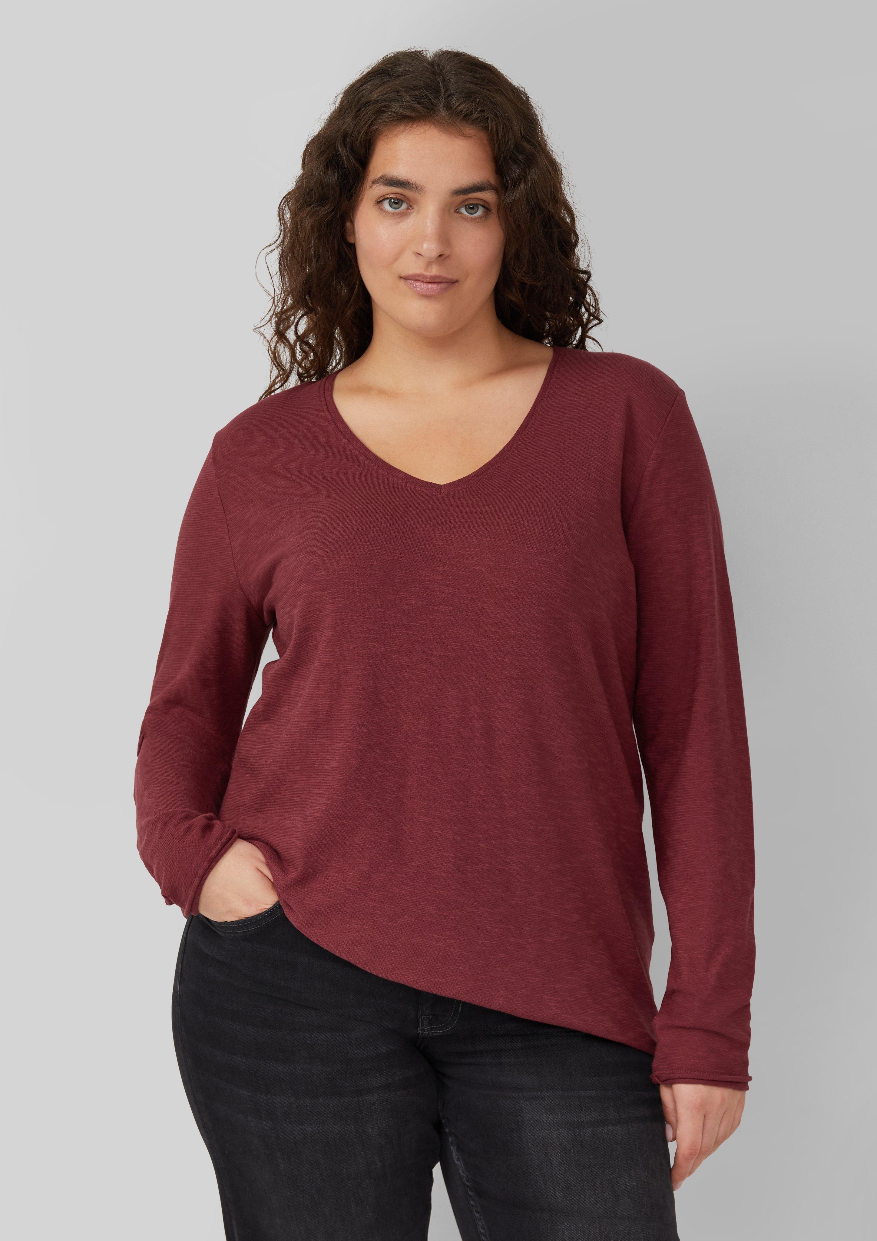 T-shirt in 3902, 5959, 5527 & 0210