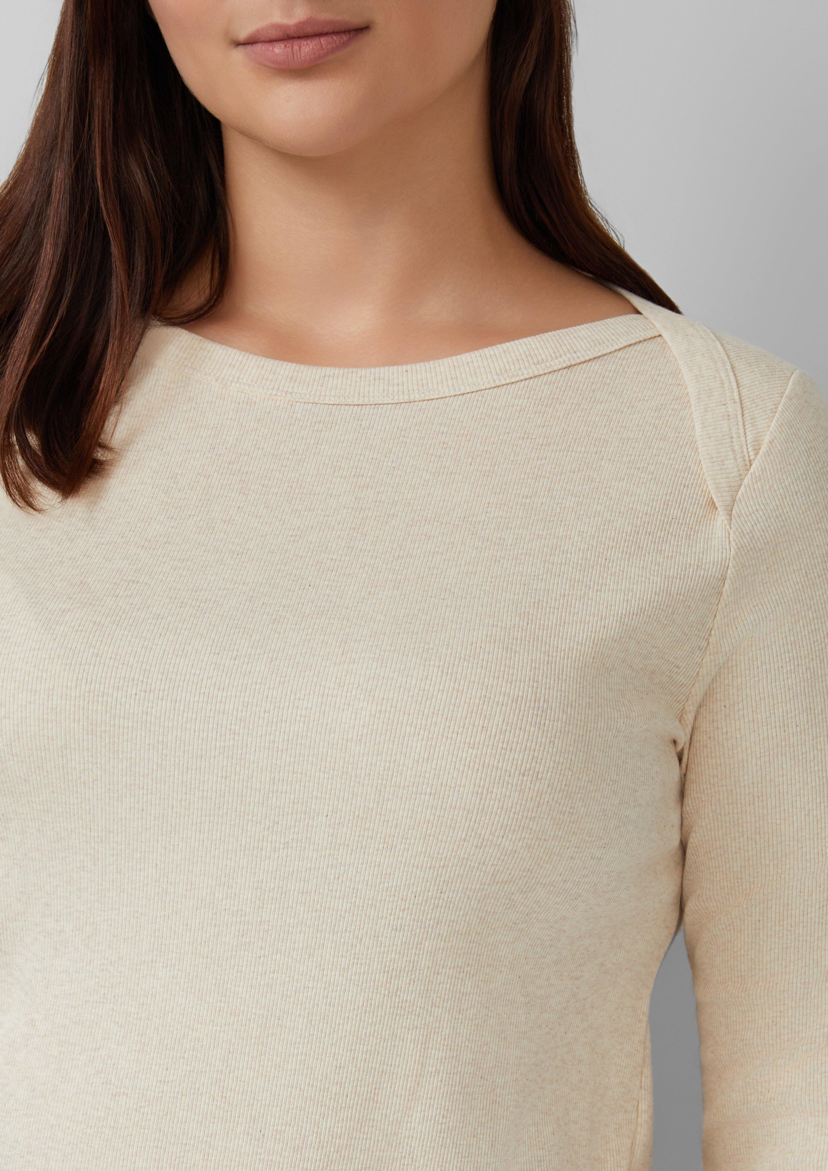 T-shirt in 81W9, 3902 & 9999