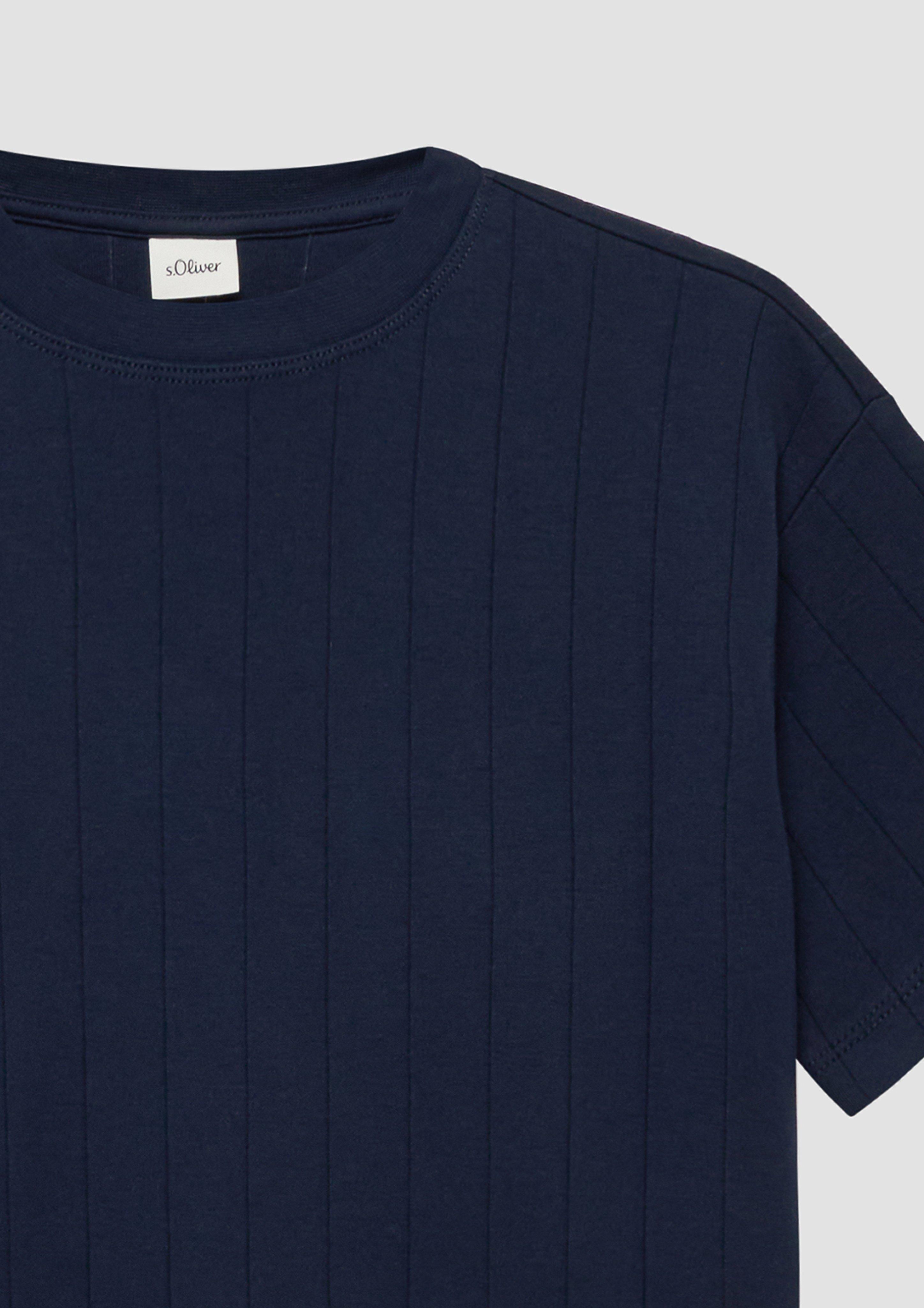 T-Shirt in 5952 & 0401