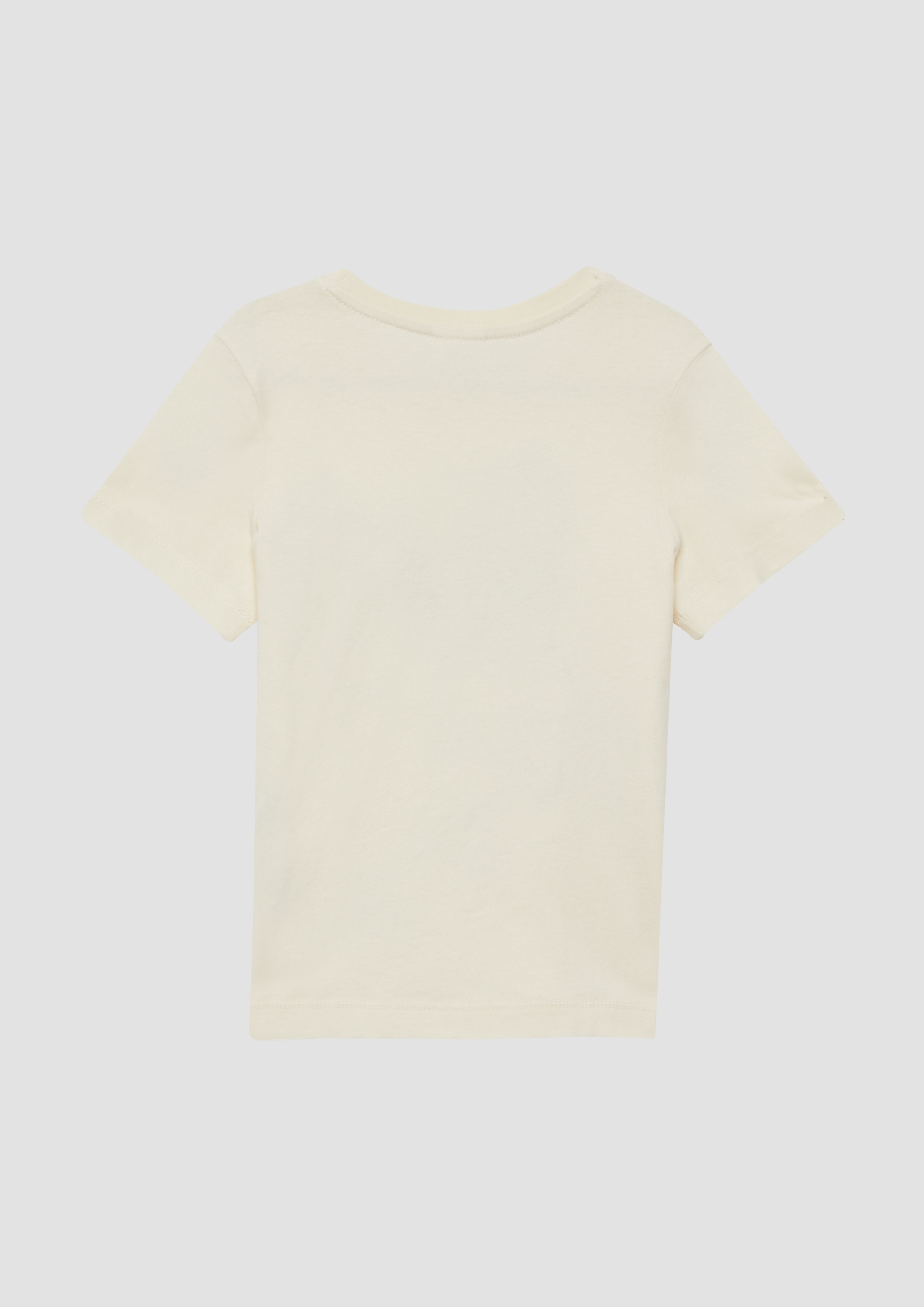 T-Shirt in 0401, 5952 & 7137