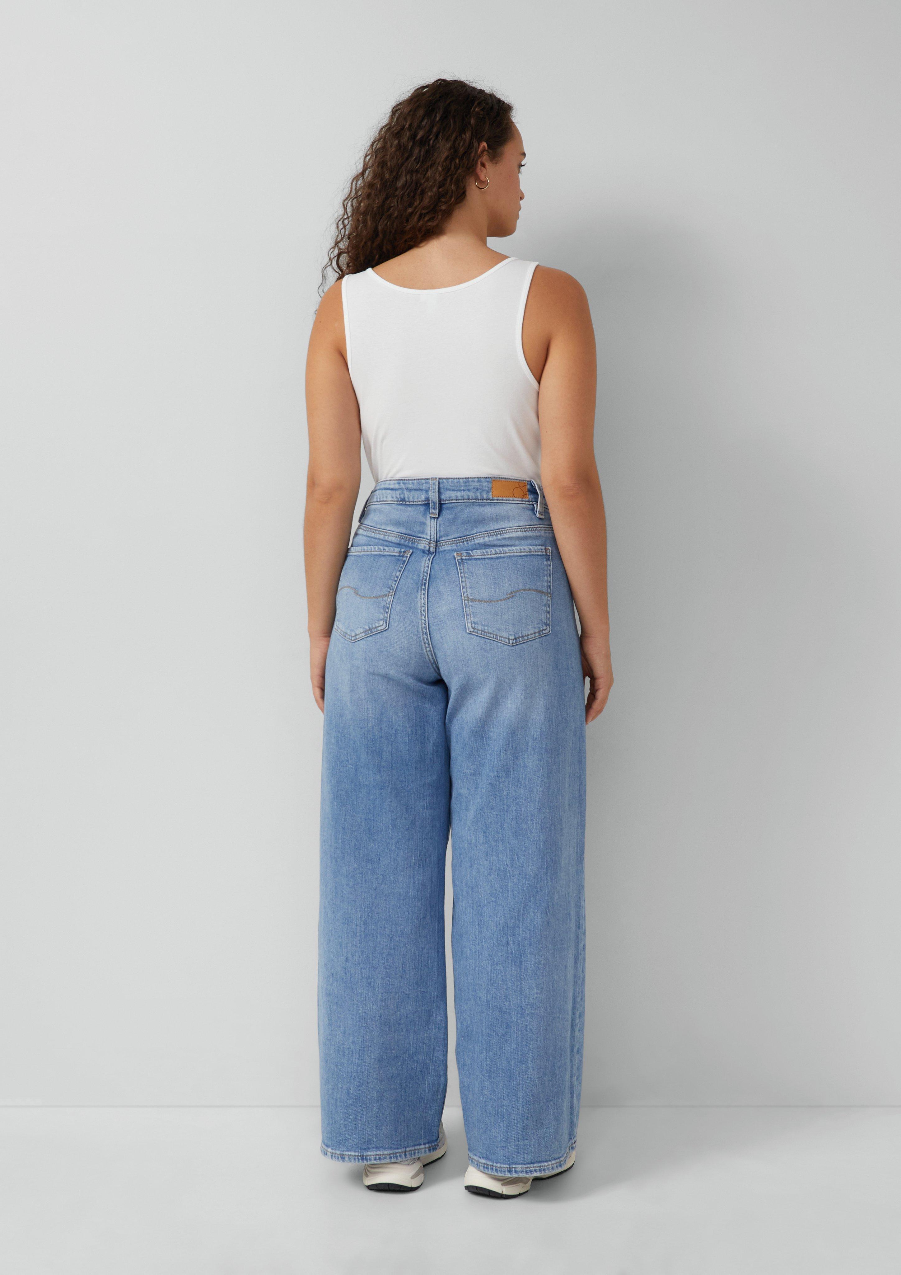 T-shirt in 0100 & 9999