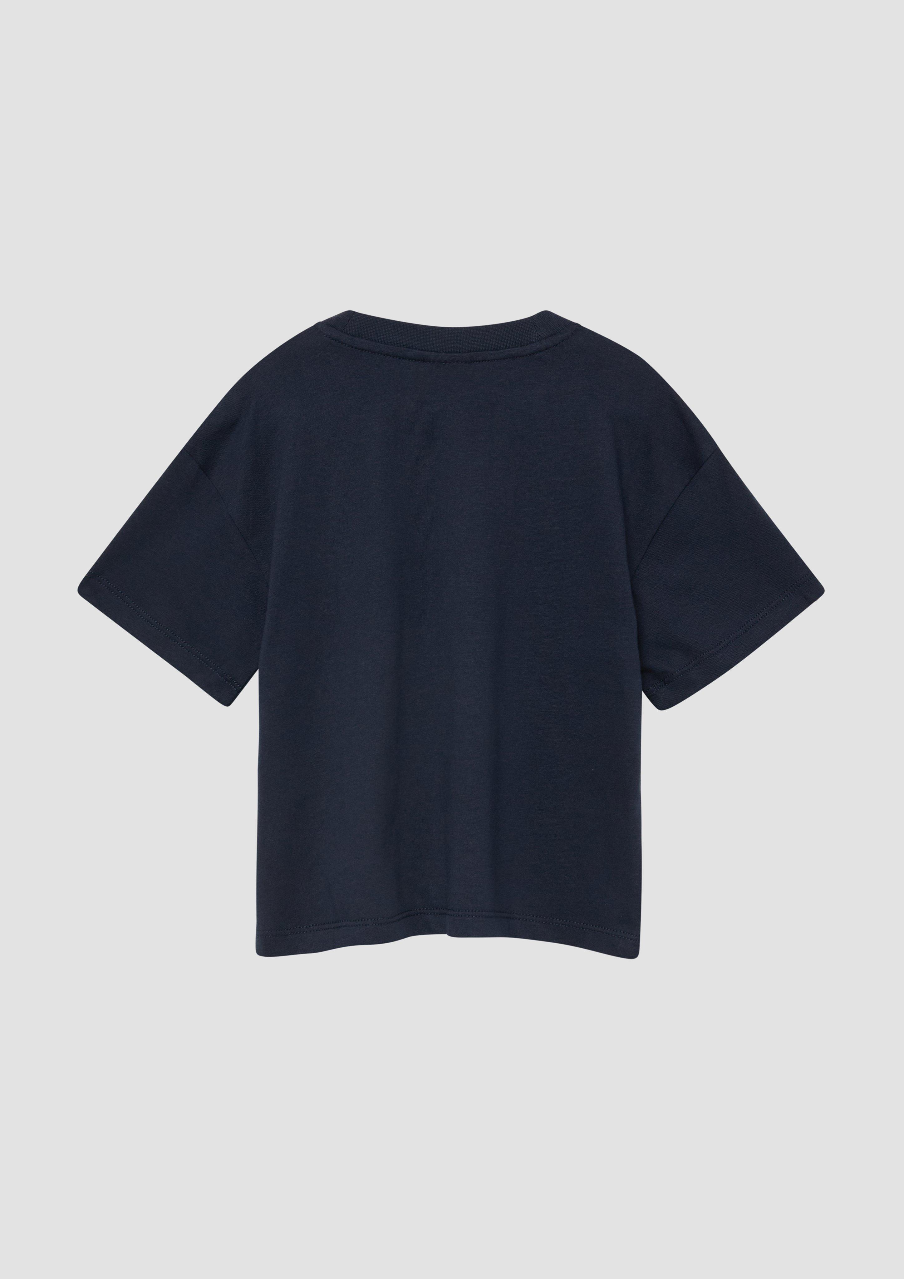 T-Shirt in 5952, 7948 & 0401