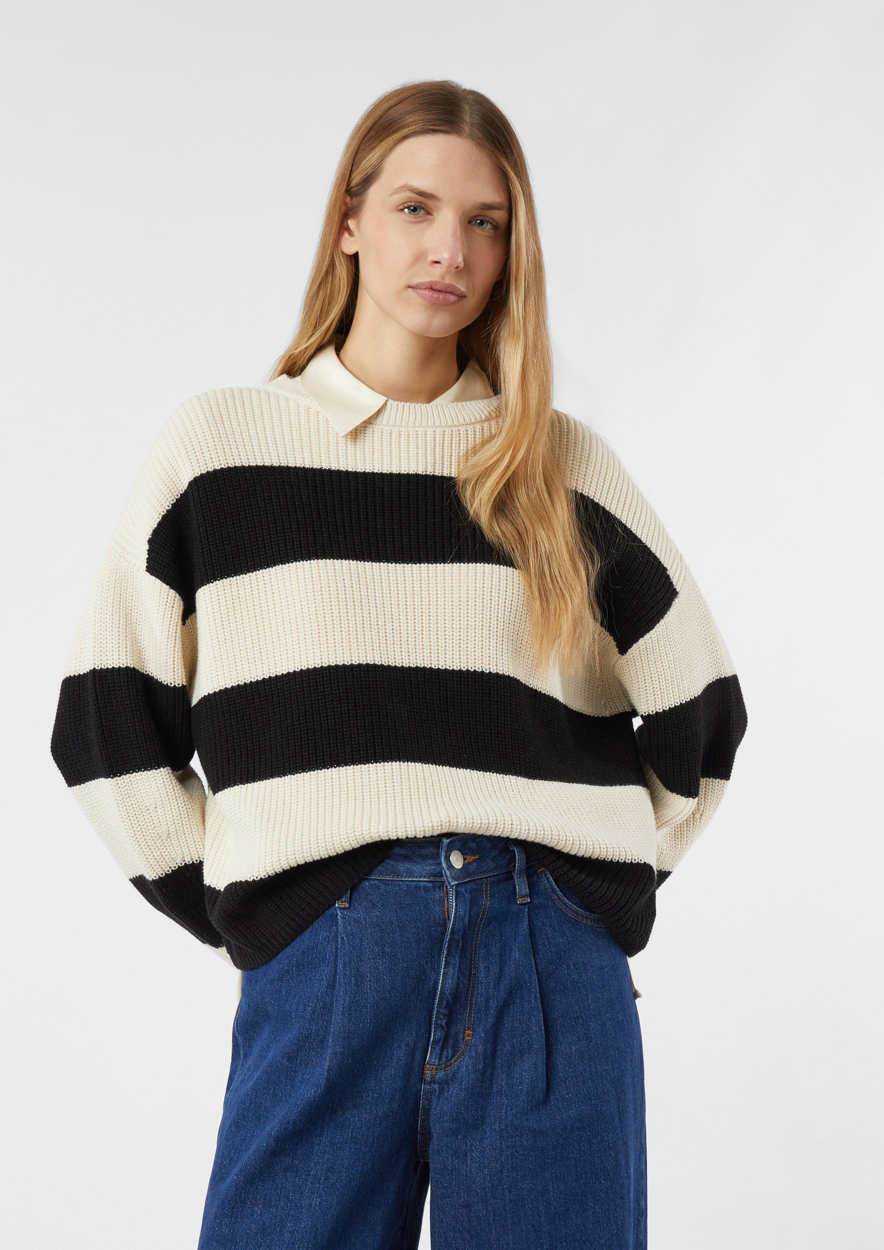 Knitted pullover in 
