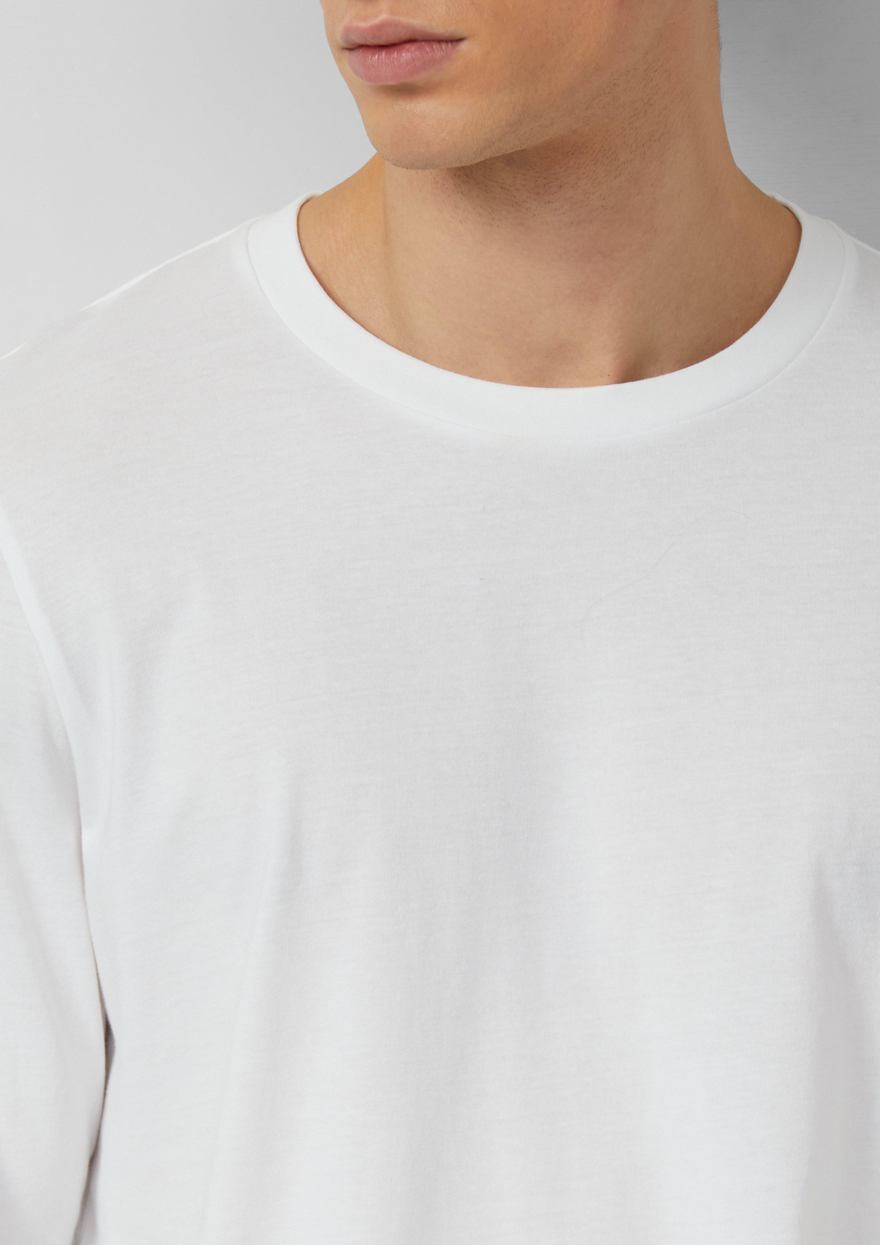 T-shirt in 0100, 5978 & 3907