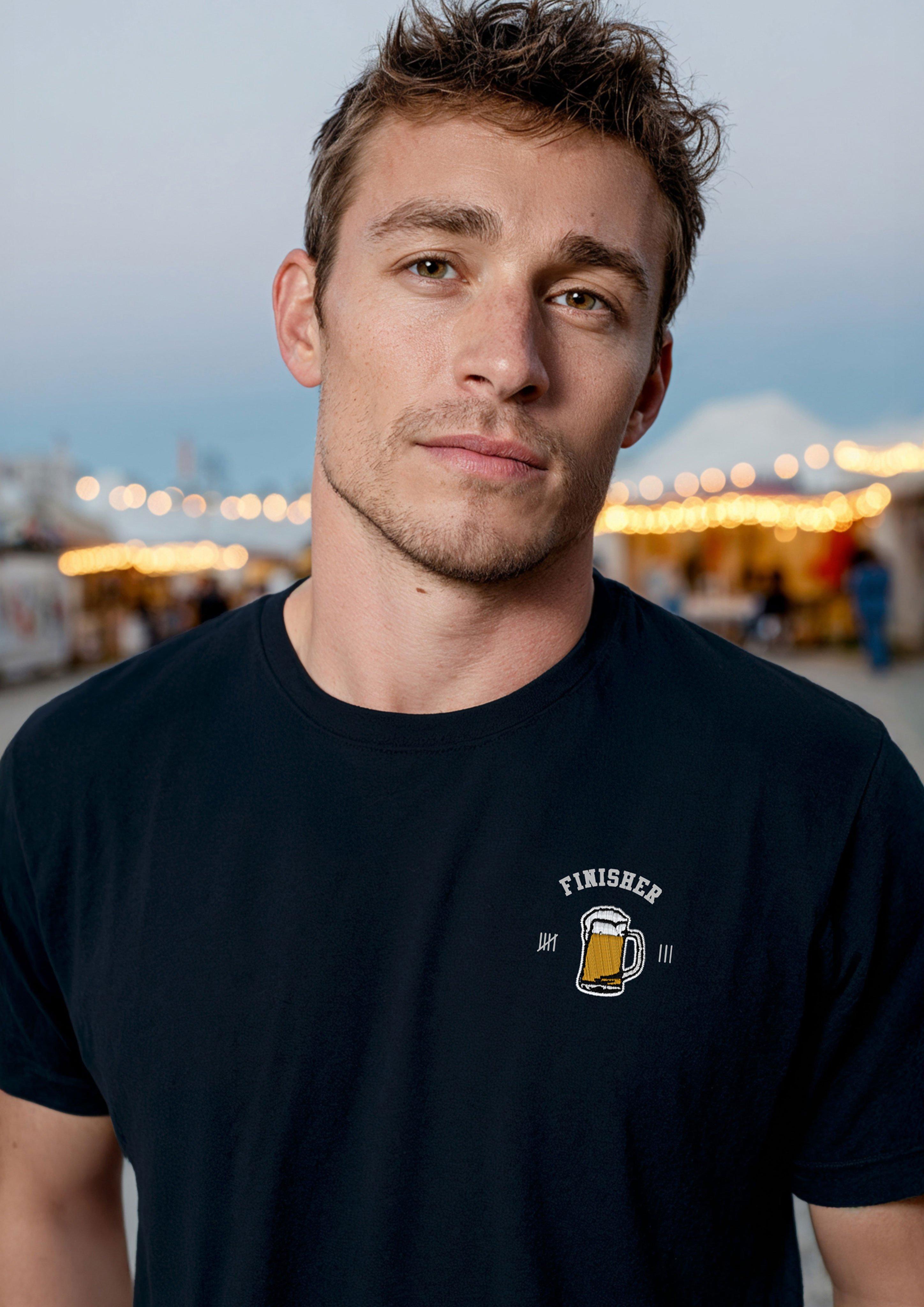 T-shirt in 59D4, 01D5, 79D3, 59D1, 01D2 & 79D6