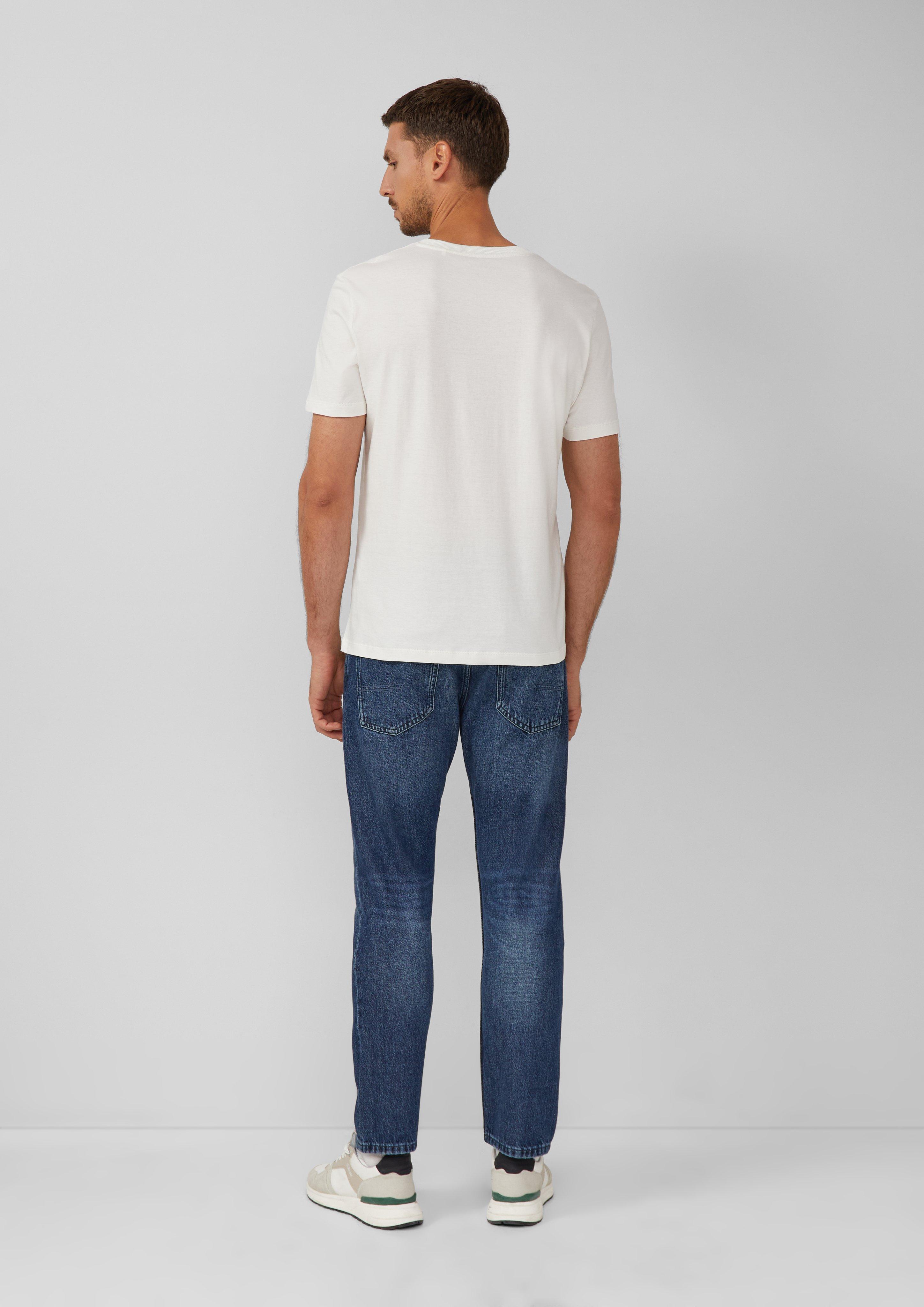 T-Shirt in 01D2 & 59D1