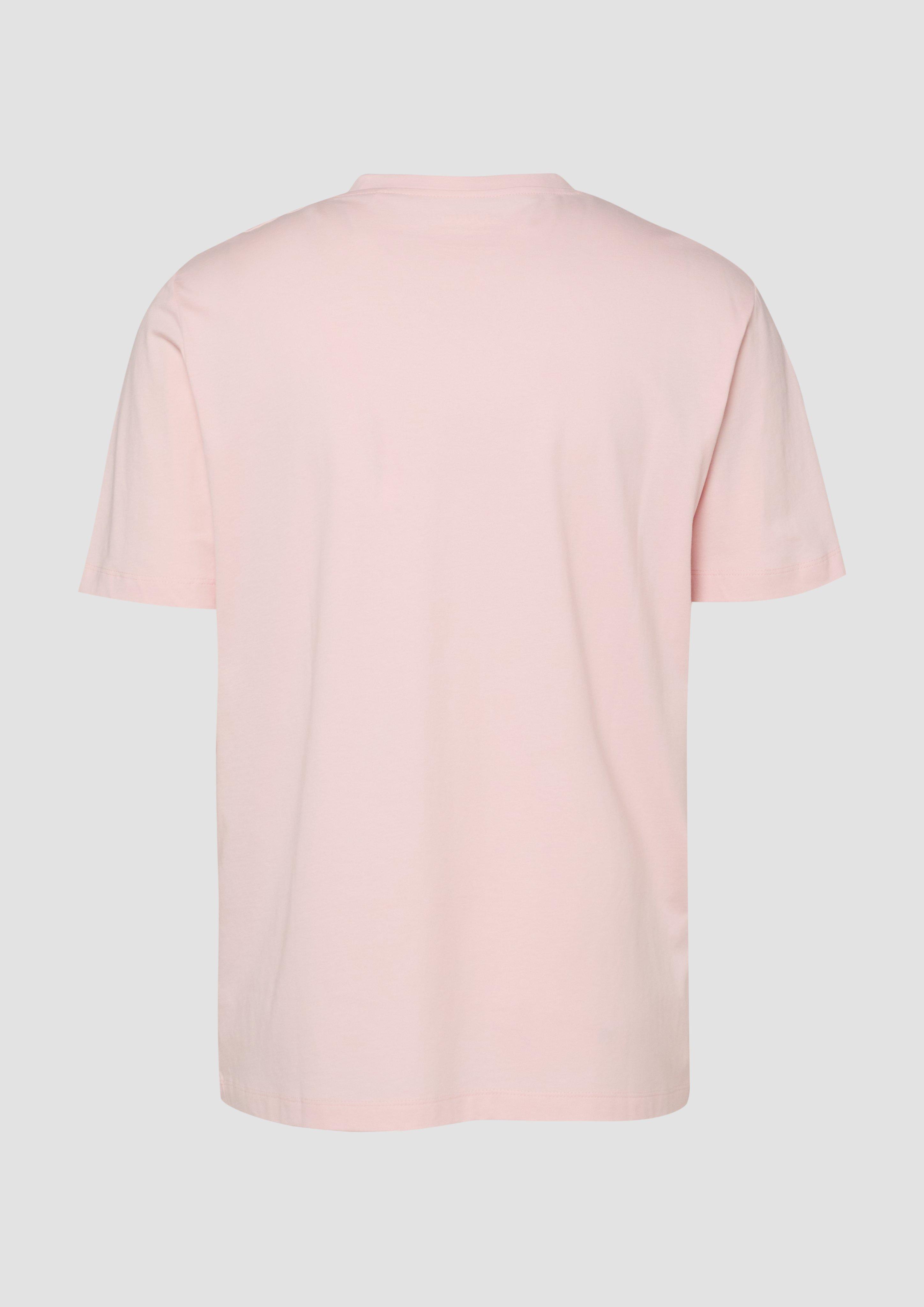 T-shirt in 4242, 5978, 0100, 6603 & 7853