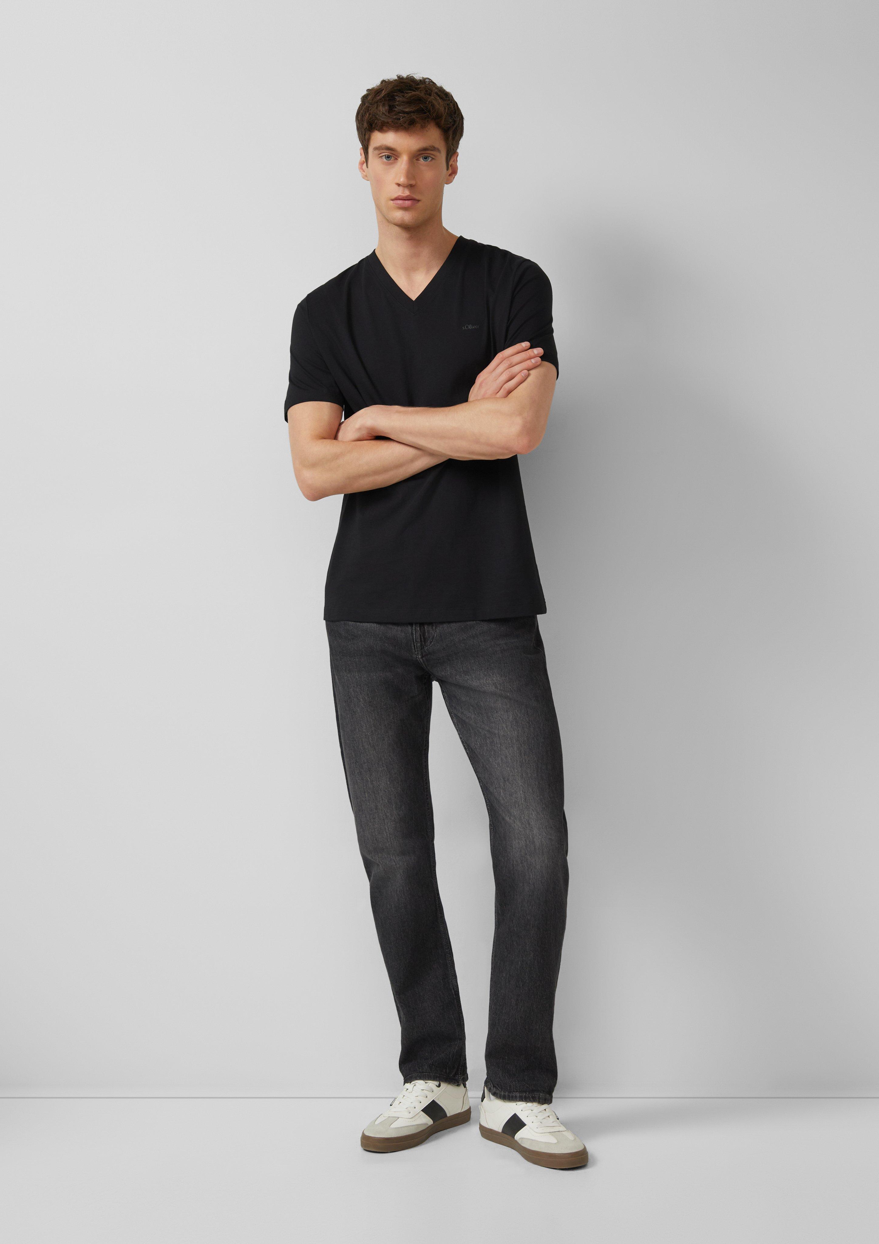 Koszulka w kolorze 9999, 4242, 5978, 0100, 6603 & 7853