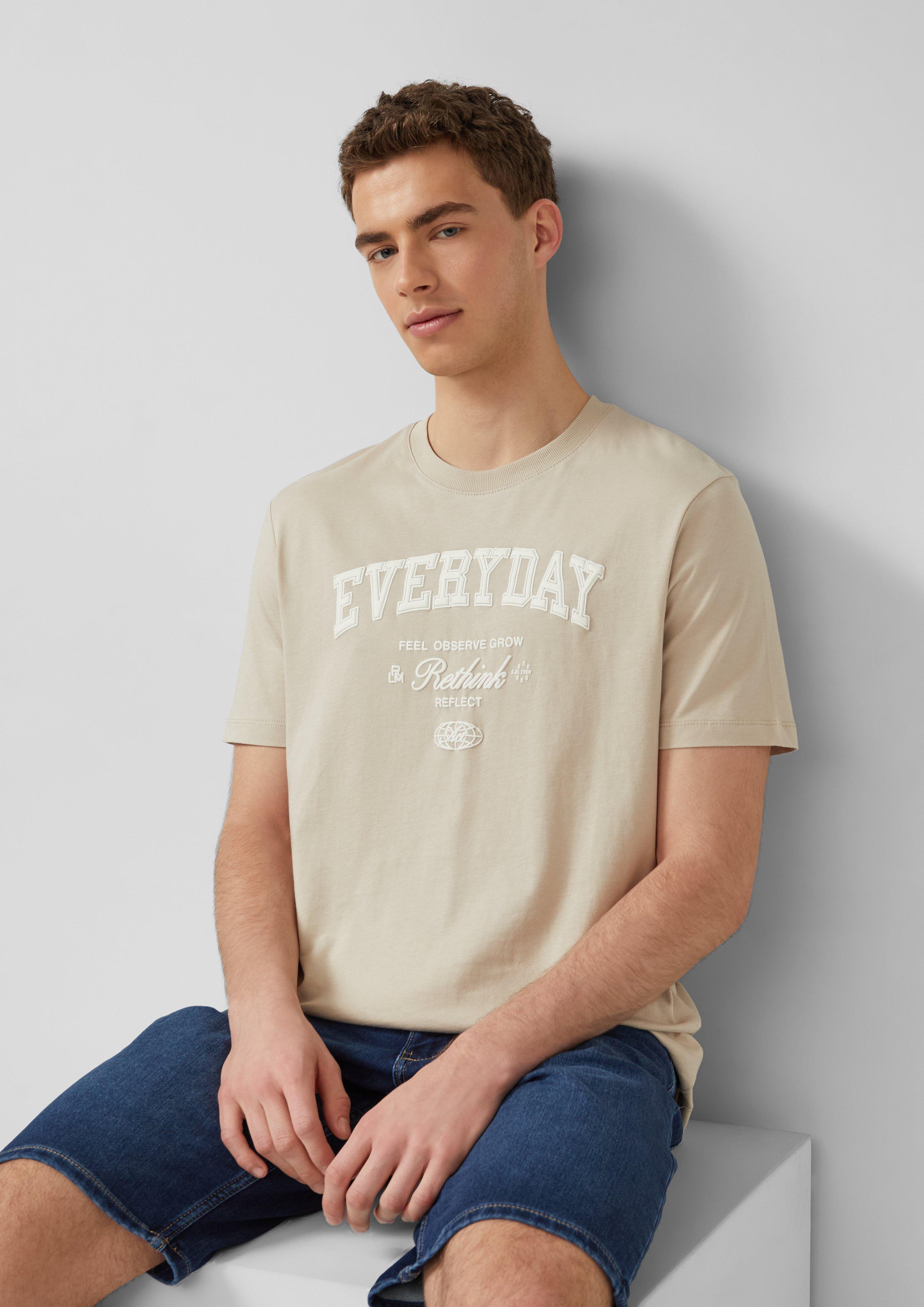 T-Shirt in 81D1, 59D1 & 66D2