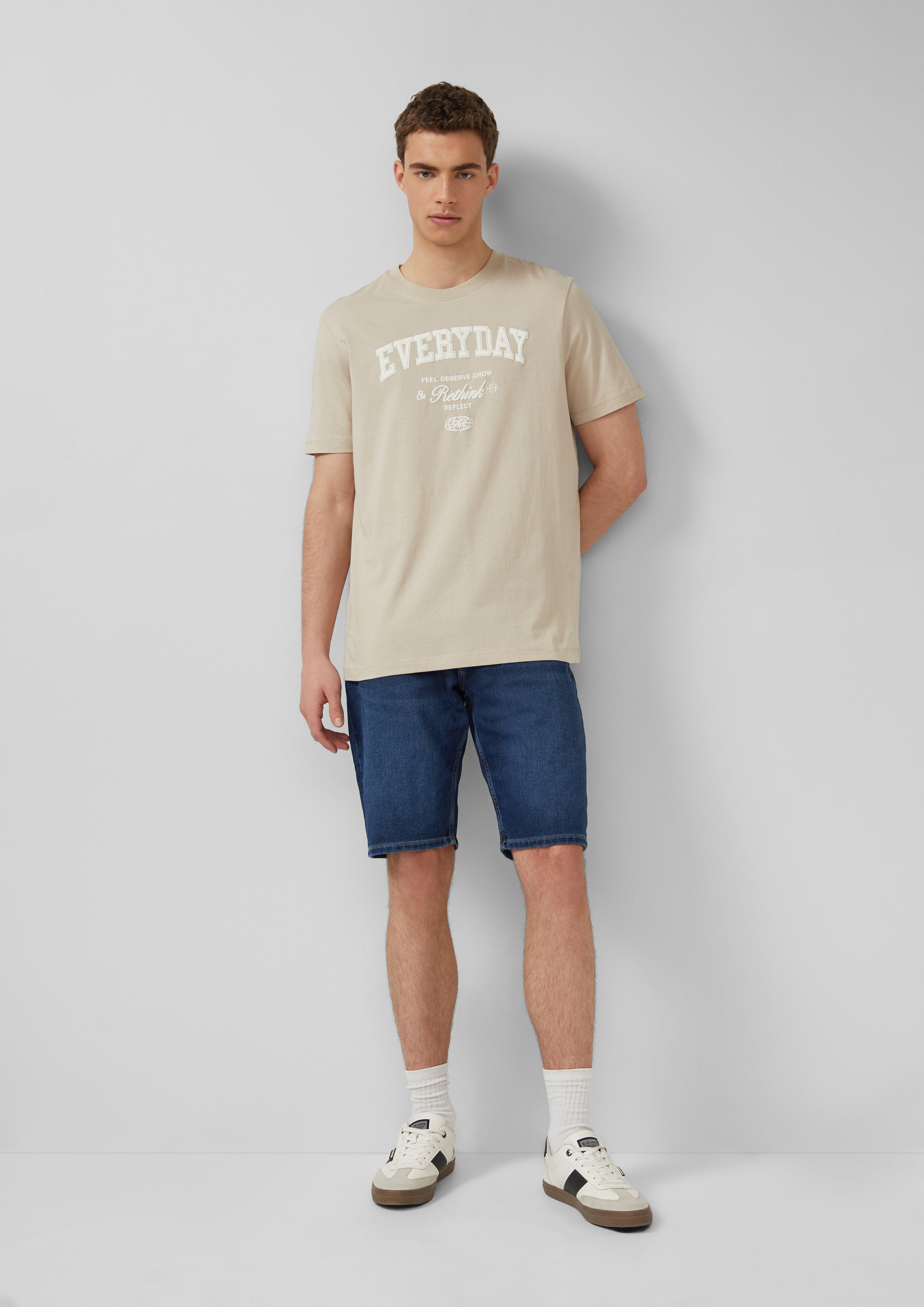 T-Shirt in 81D1, 59D1 & 66D2