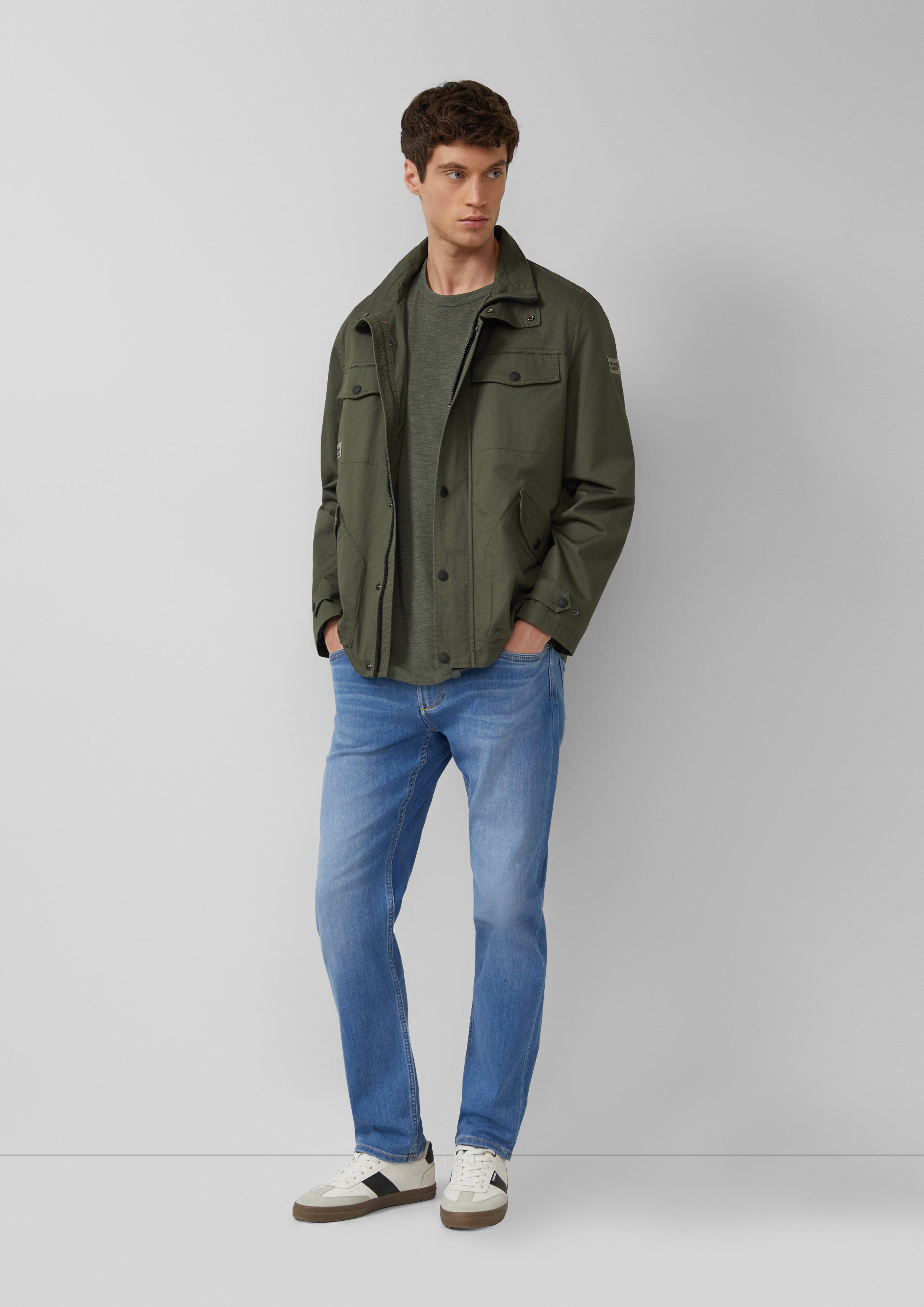 Koszulka w kolorze 79W1, 66W1, 9400, 59W1, 03W0 & 81W1