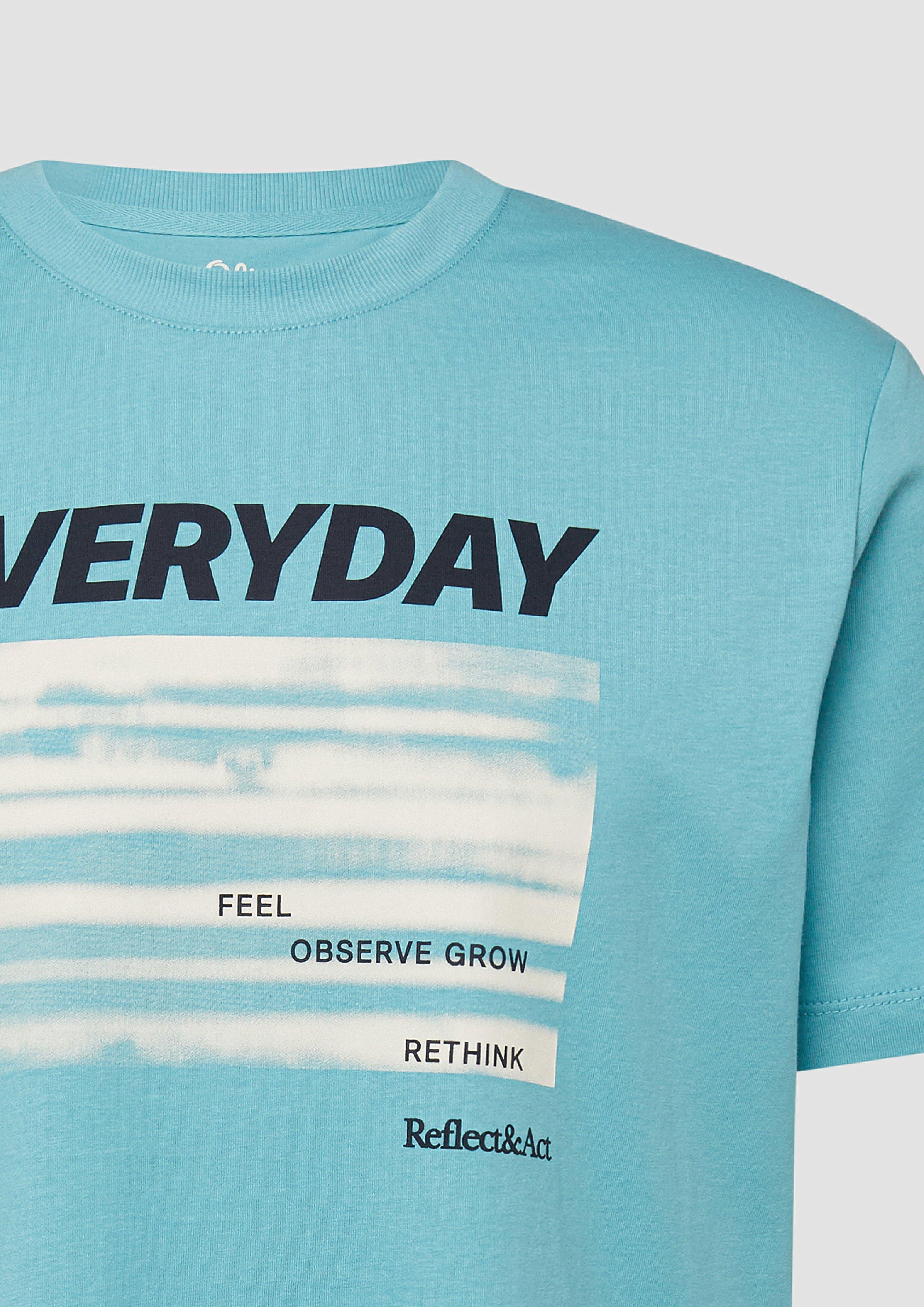 T-Shirt in 66D1 & 02D1