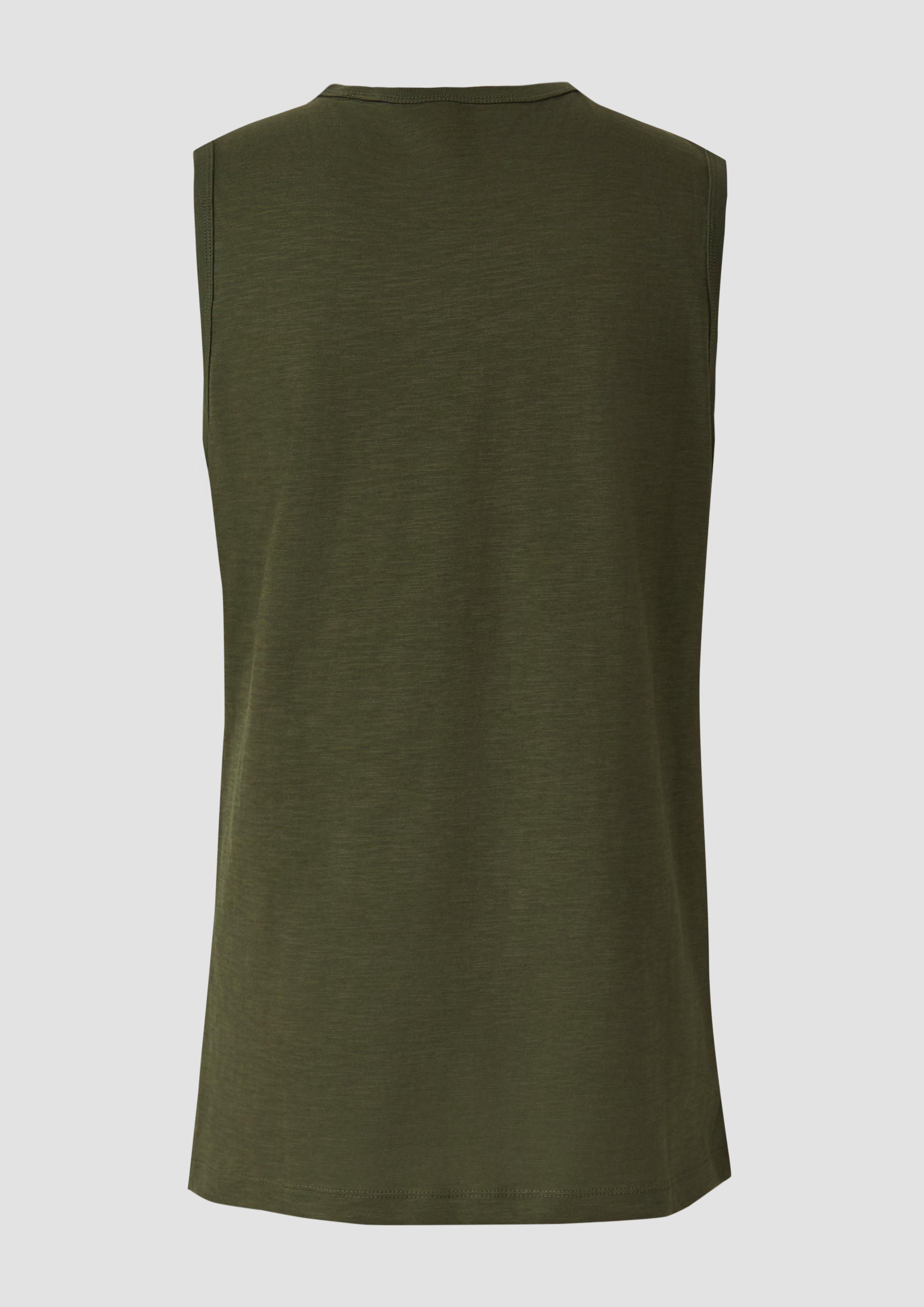 T-Shirt in 7938, 9573, 0200, 9999 & 5978