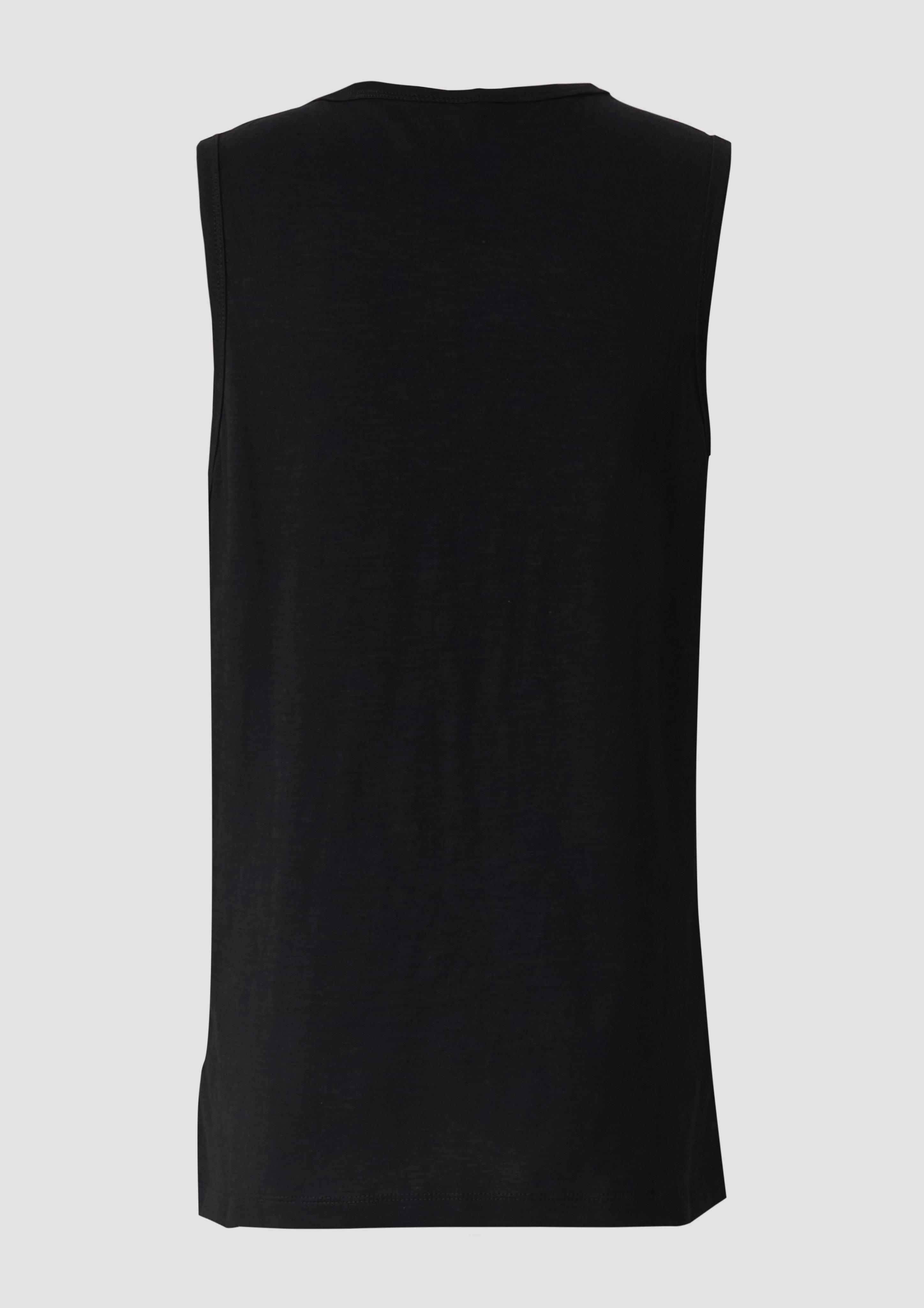 T-Shirt in 9999, 9573, 0200, 5978 & 7938