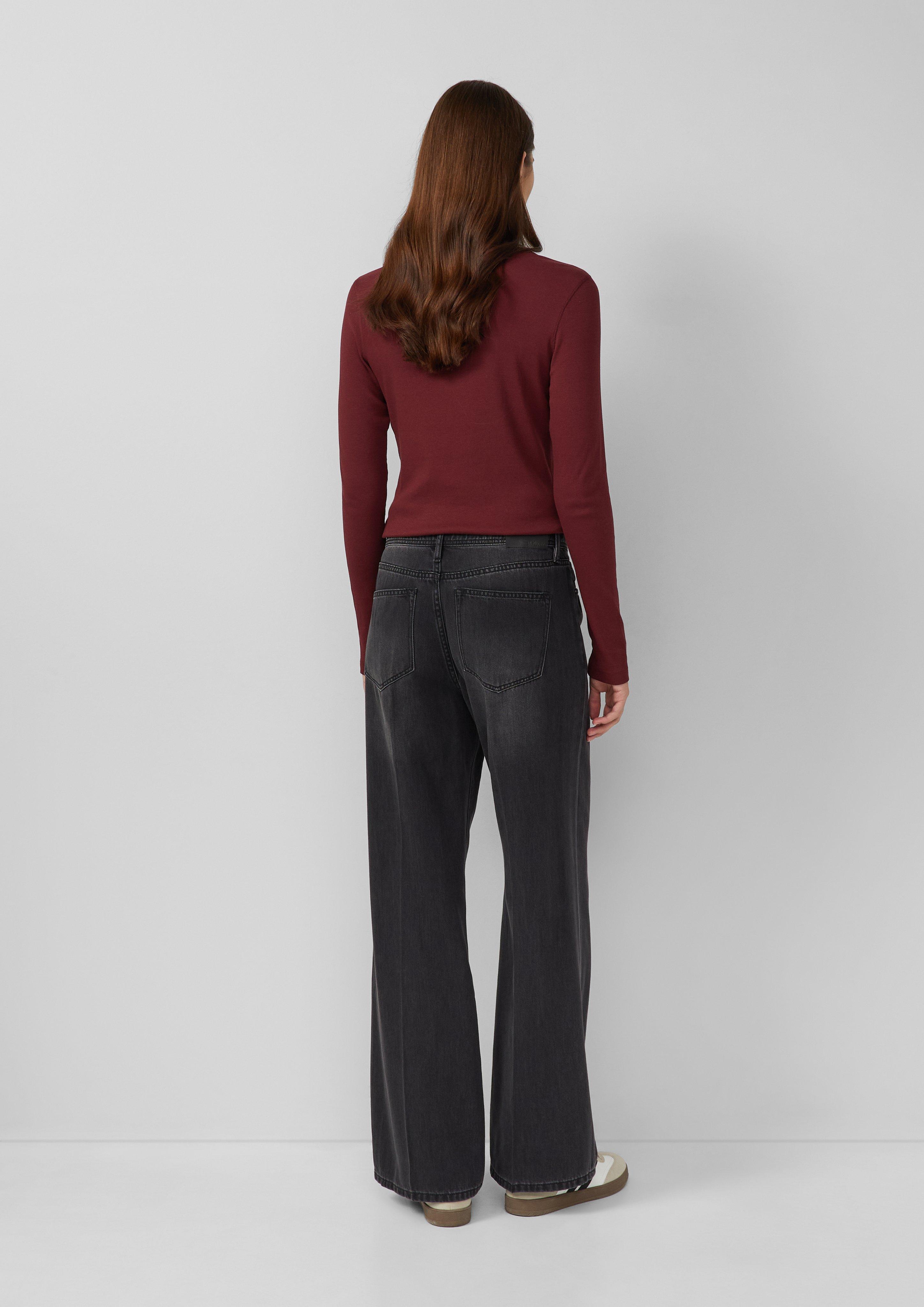 Jeans in 99Z9 & 52Z9