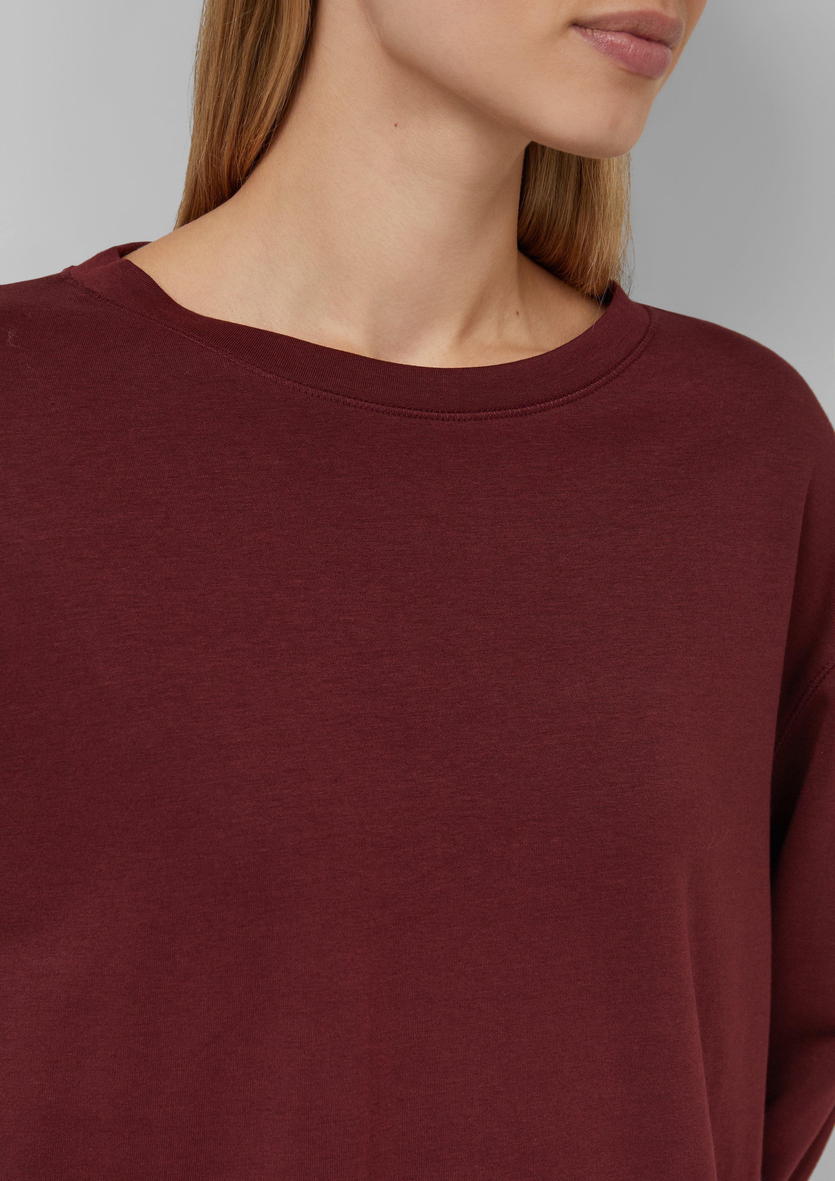 Sweat-shirt in 3902, 6933, 8401 & 9999